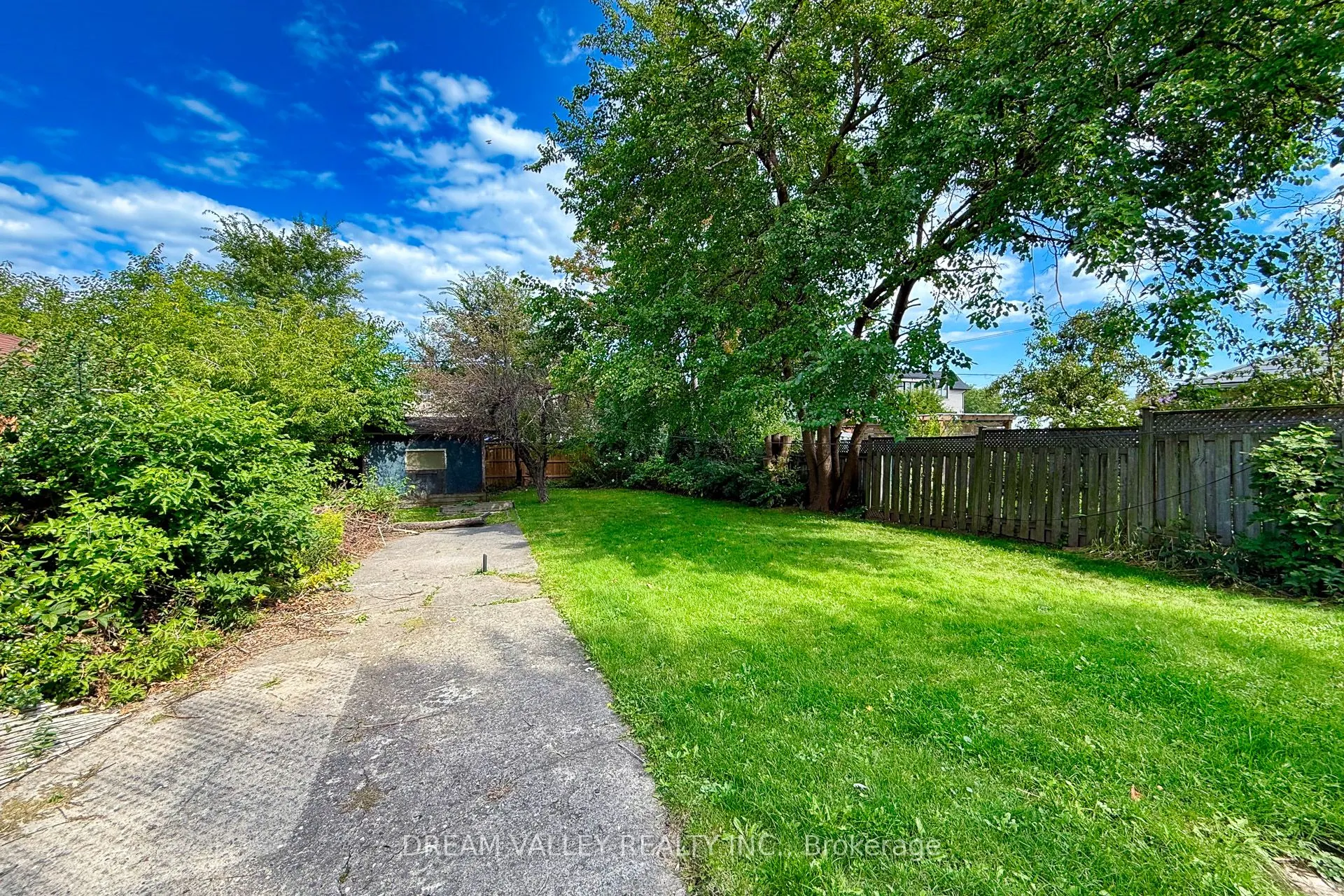 107 Commonwealth Avenue