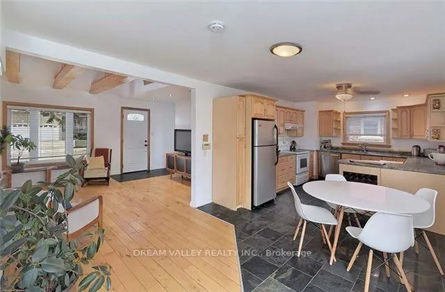 107 Commonwealth Avenue