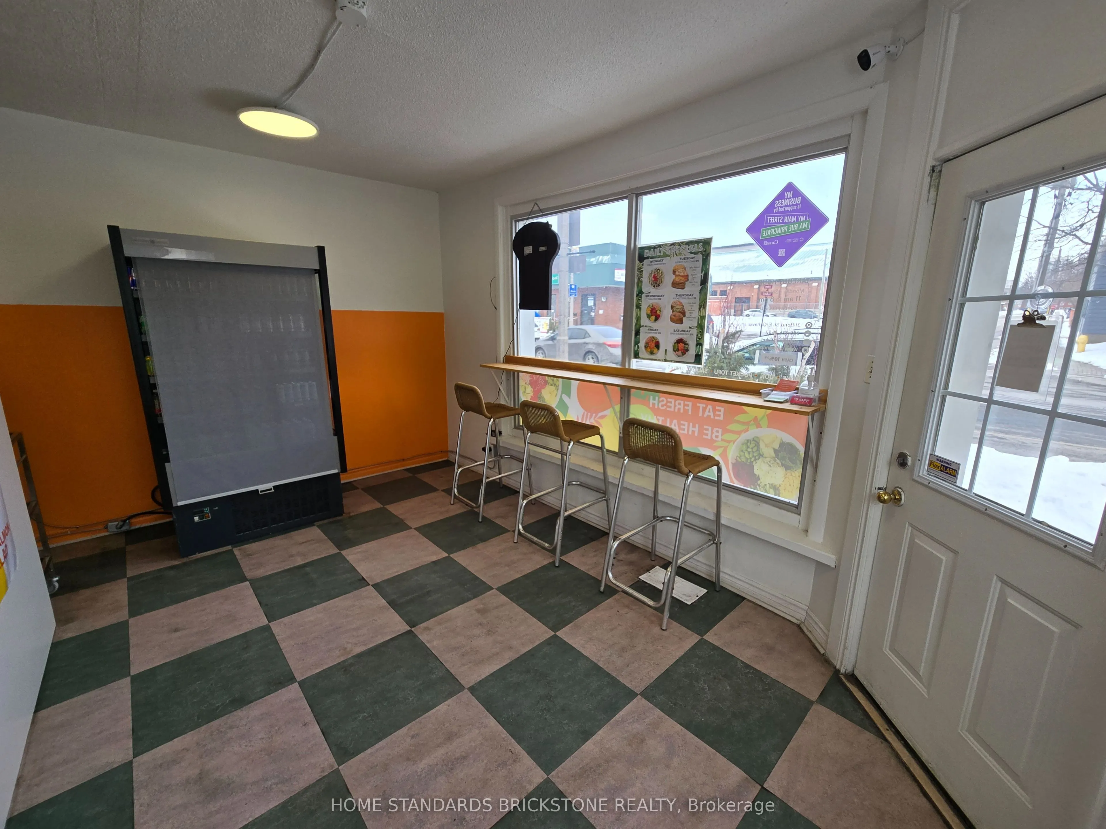 31 Bond Street E