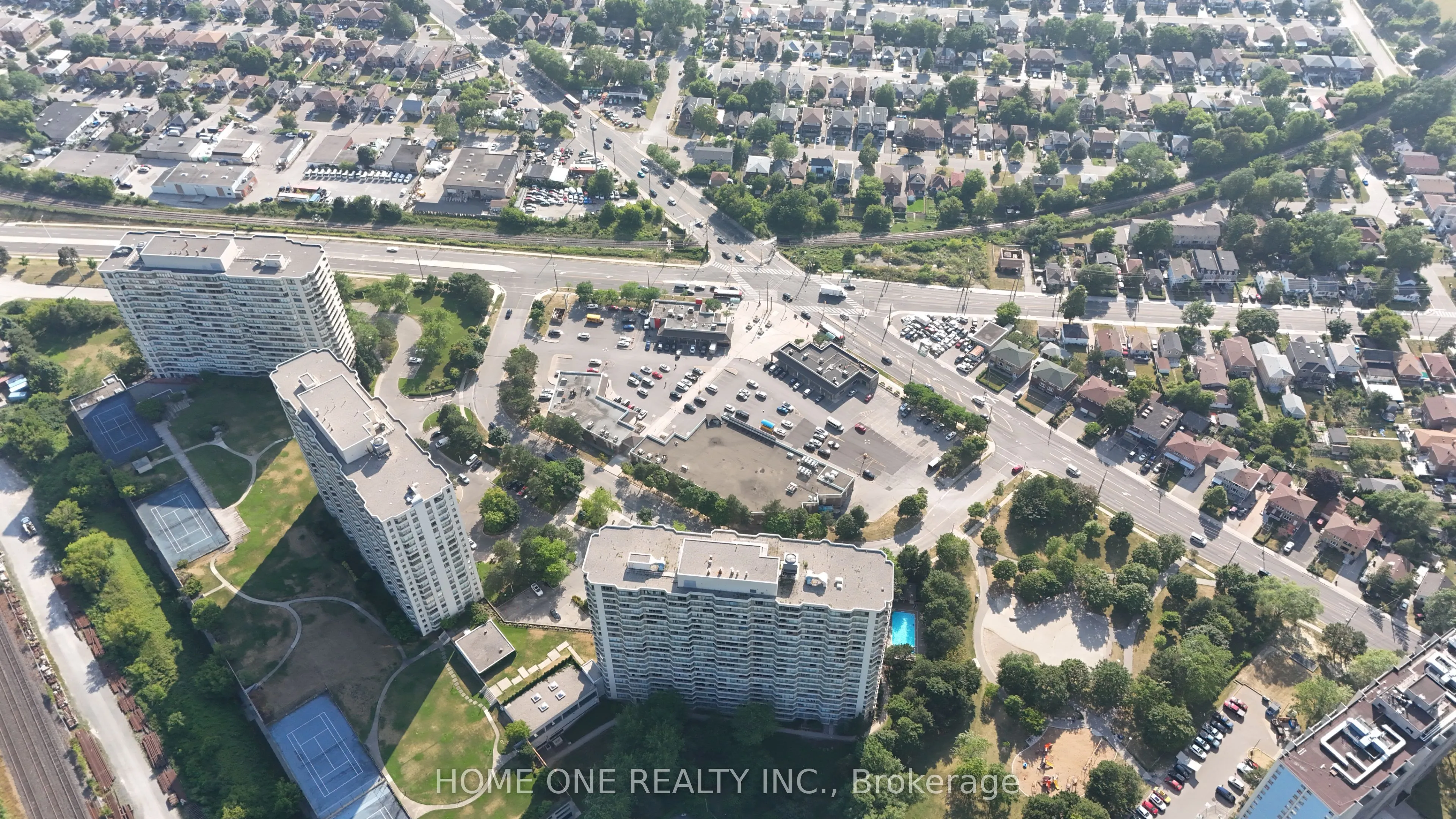 4 Greystone Walk Drive, #A3