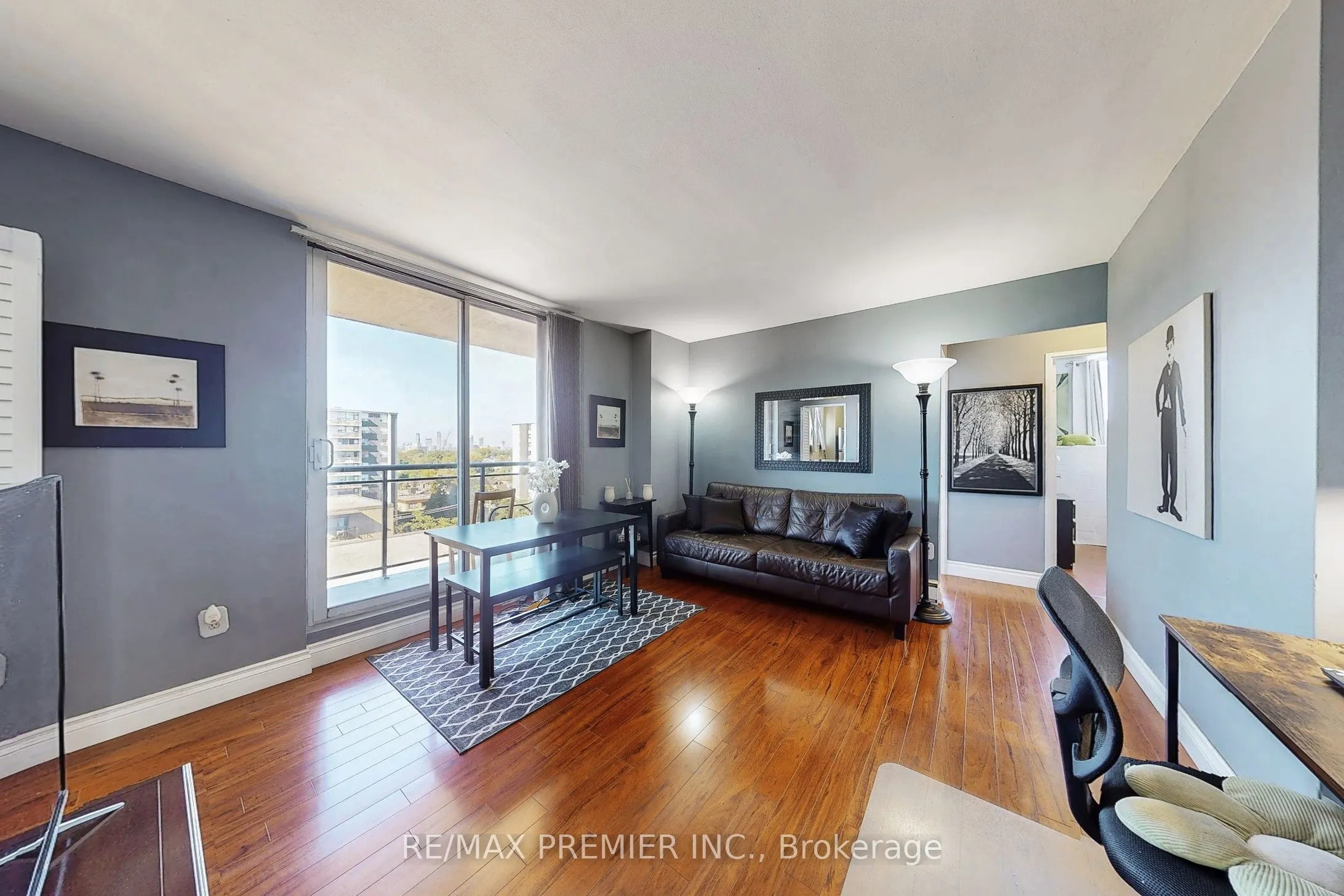 1145 Logan Avenue, #1001