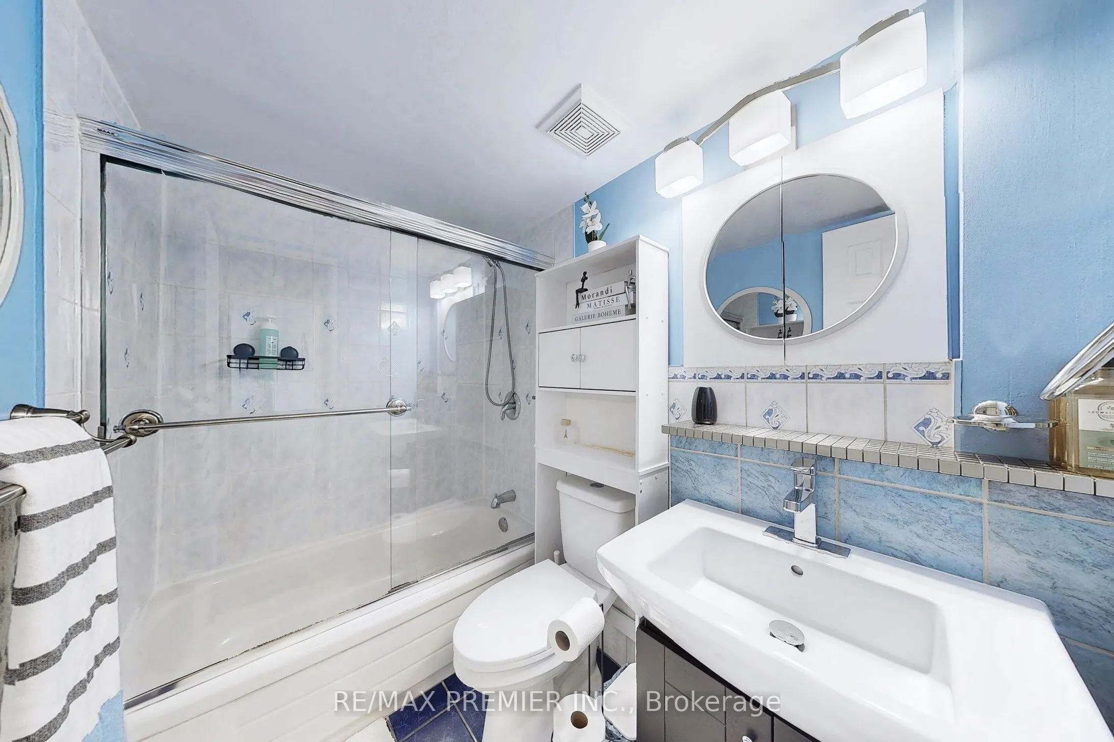 1145 Logan Avenue, #1001