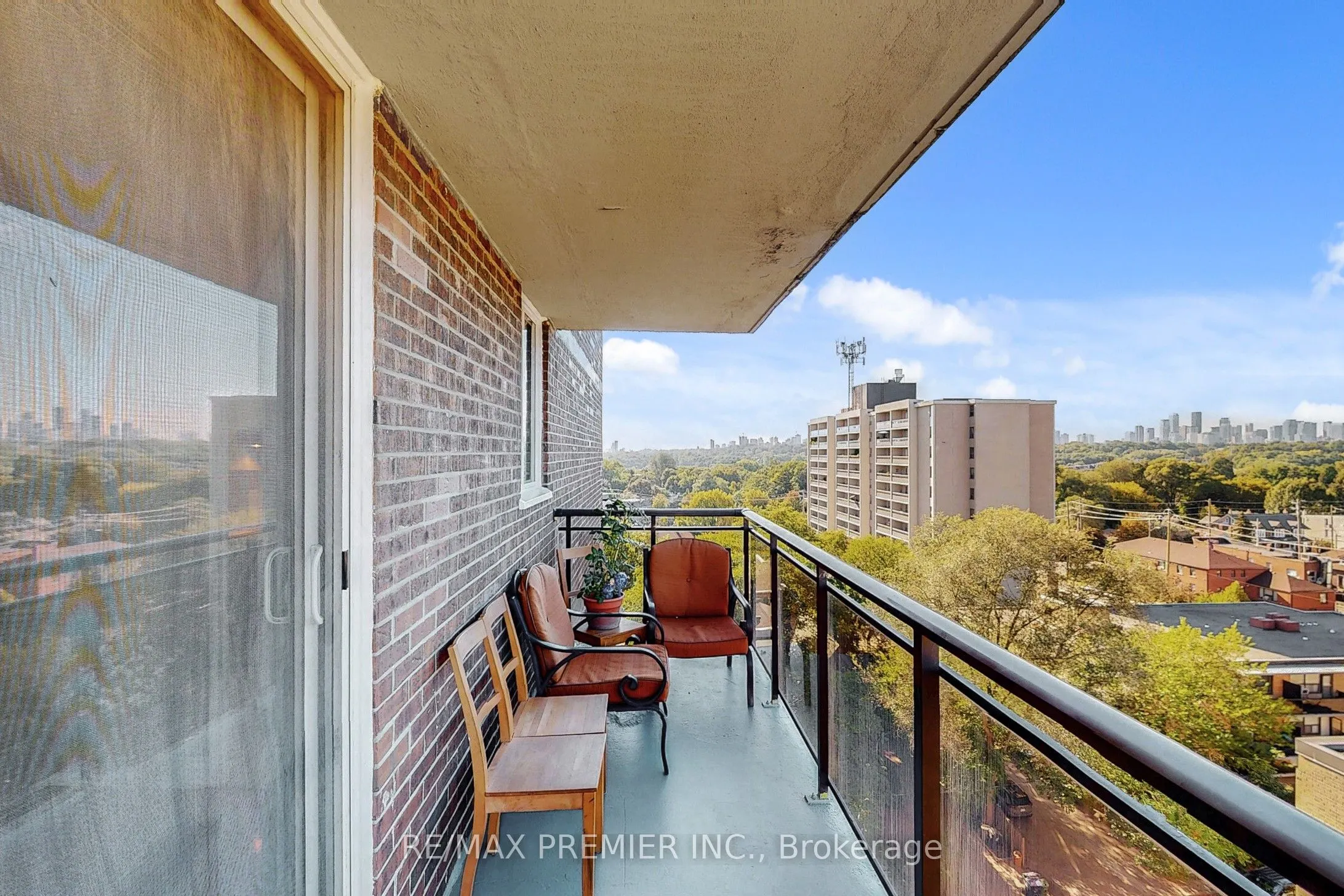 1145 Logan Avenue, #1001