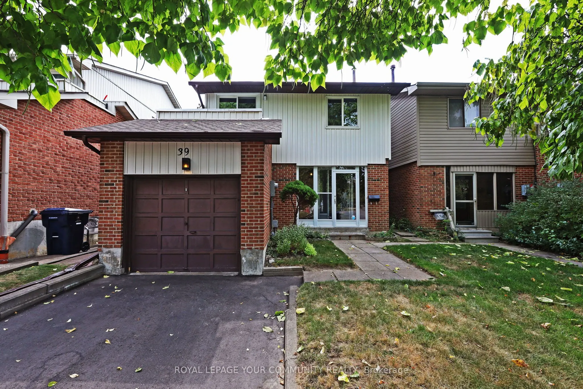 39 South Shields Avenue