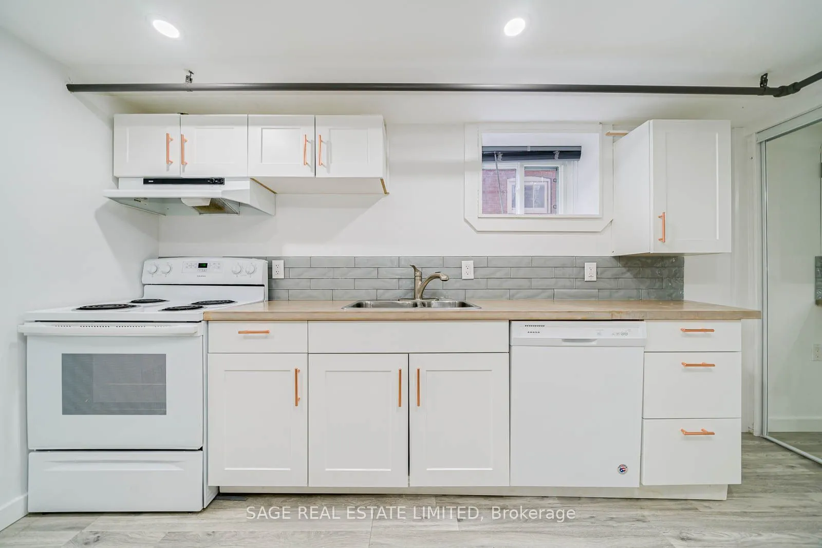 10 Fir Avenue, #5