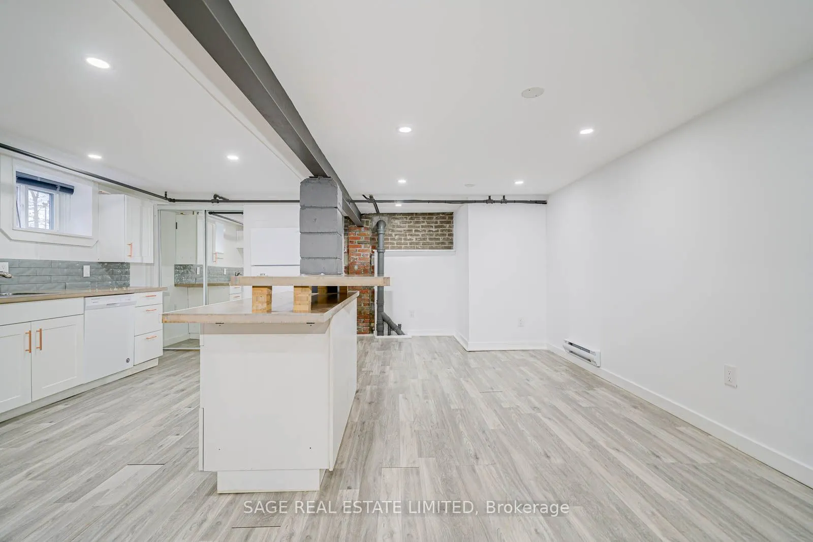10 Fir Avenue, #5