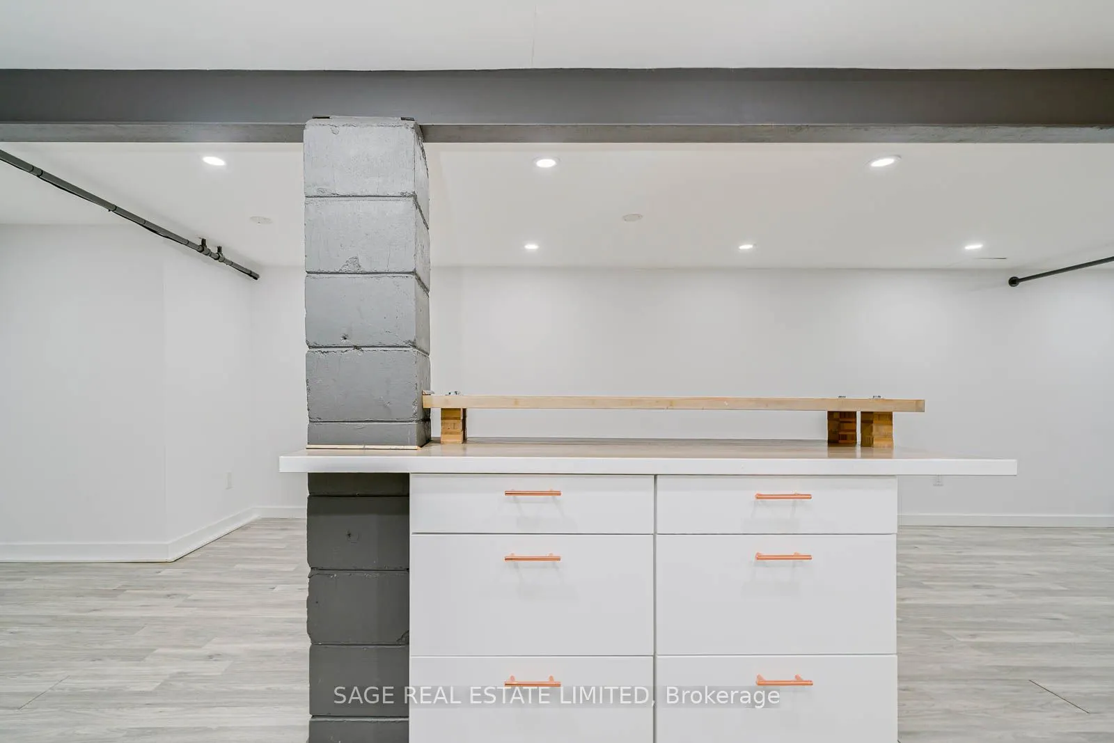 10 Fir Avenue, #5