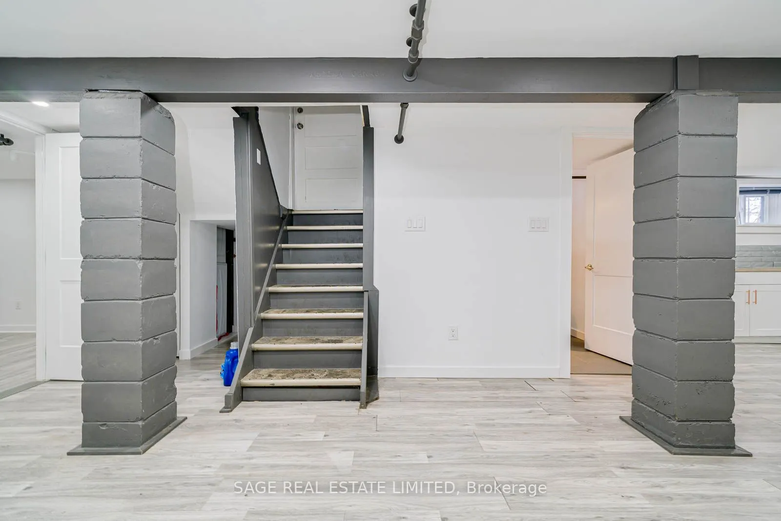 10 Fir Avenue, #5