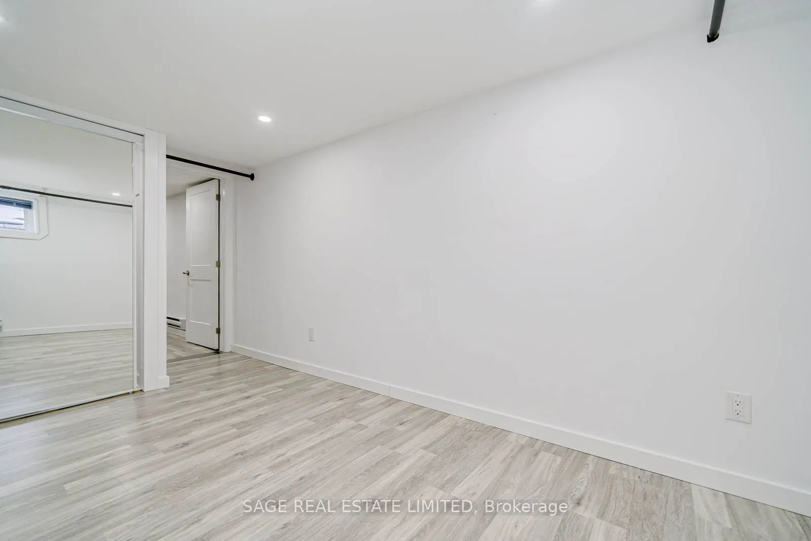 10 Fir Avenue, #5