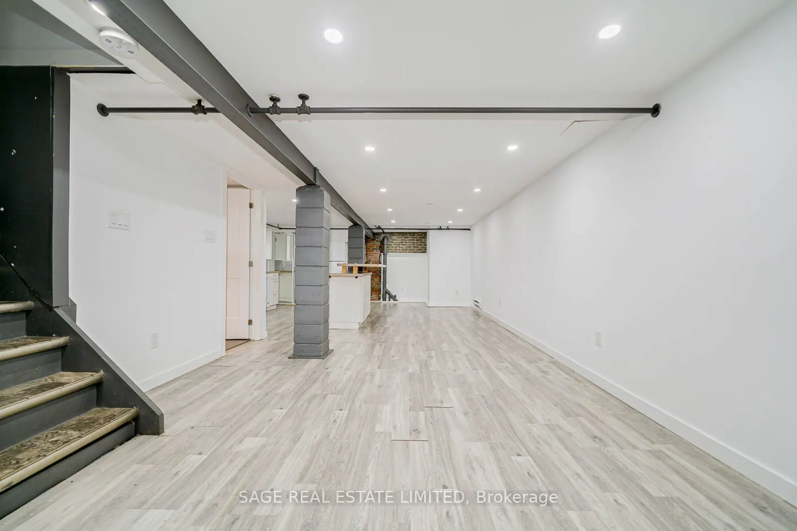 10 Fir Avenue, #5