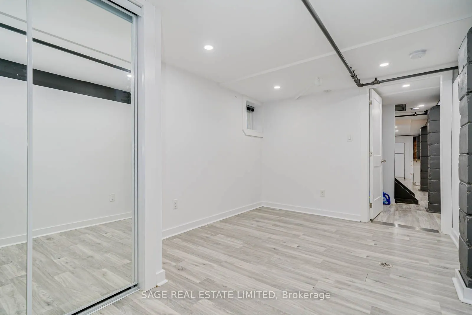 10 Fir Avenue, #5