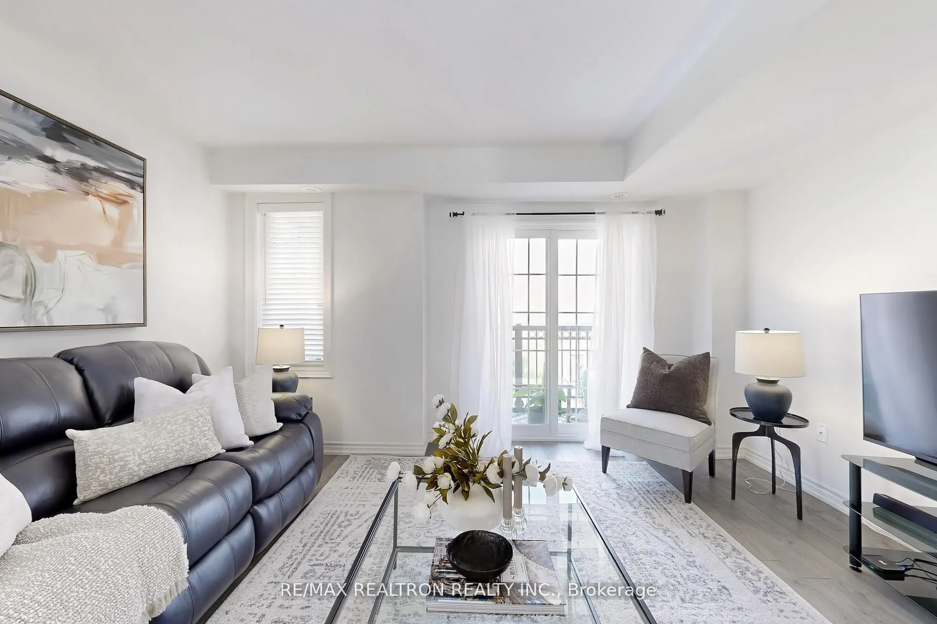 2472 Rosedrop Path, #215
