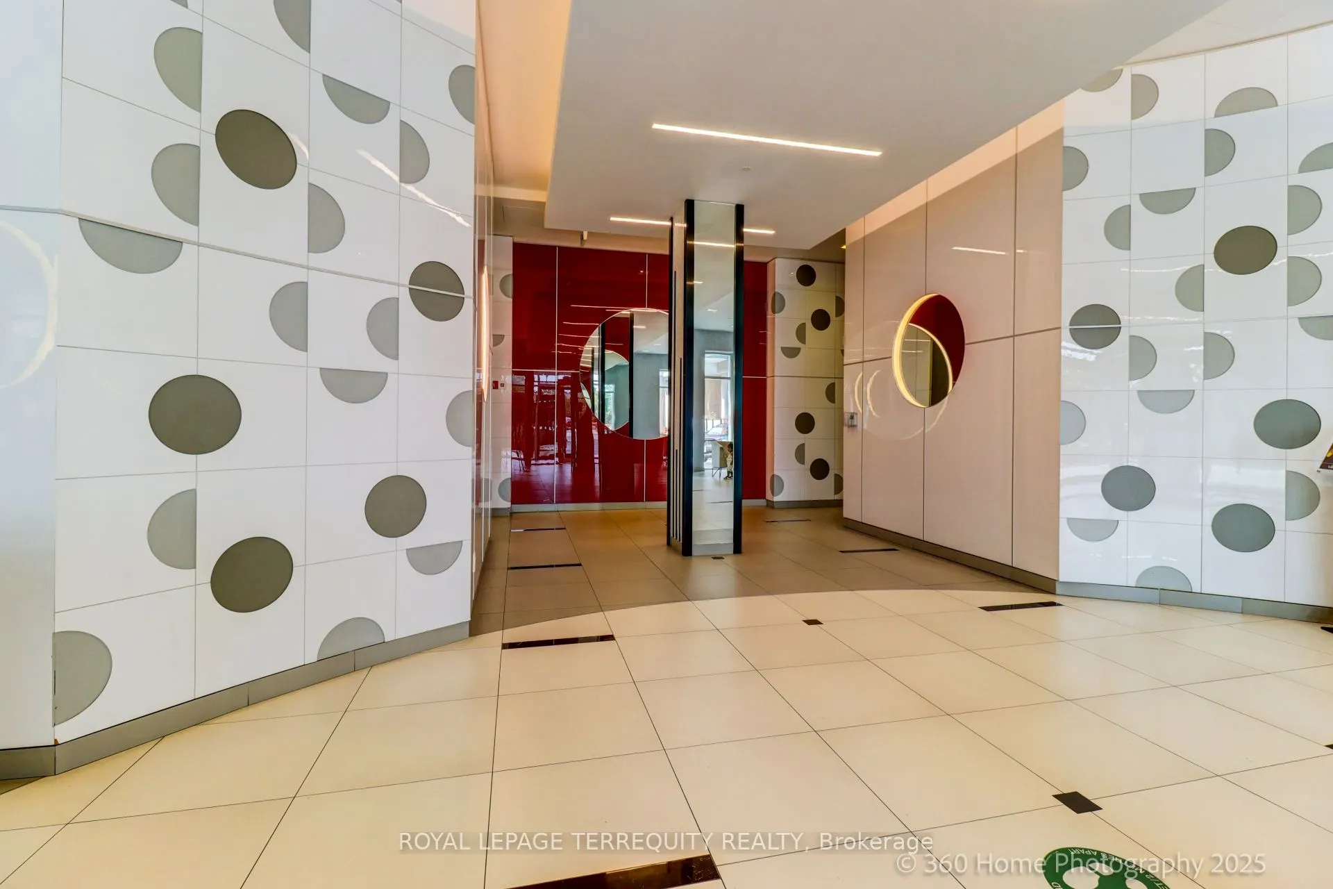 20 Meadowglen Place, #326