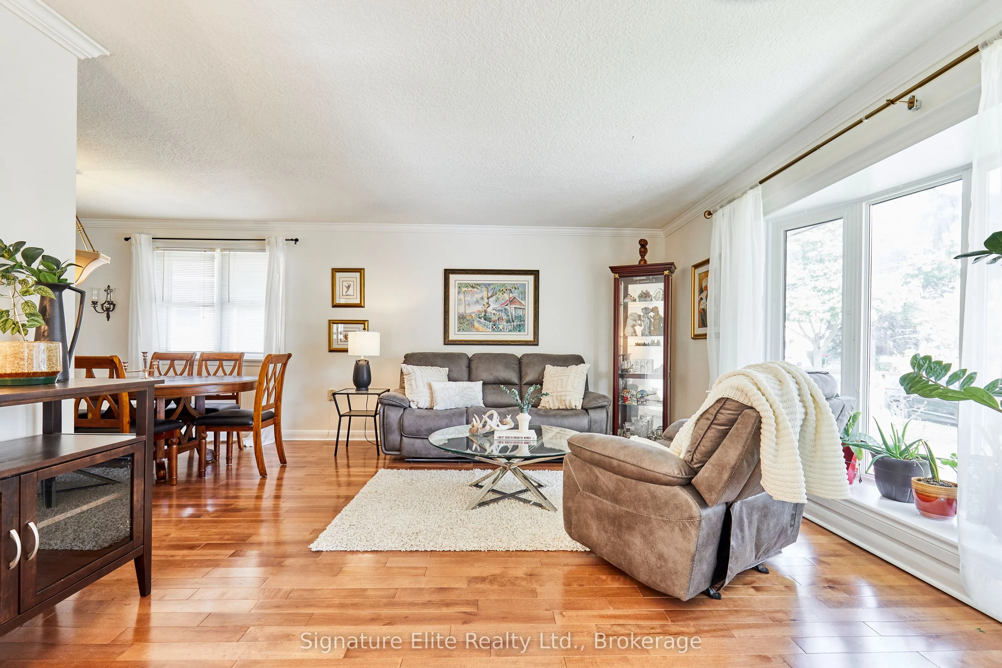 58 Kootenay Crescent