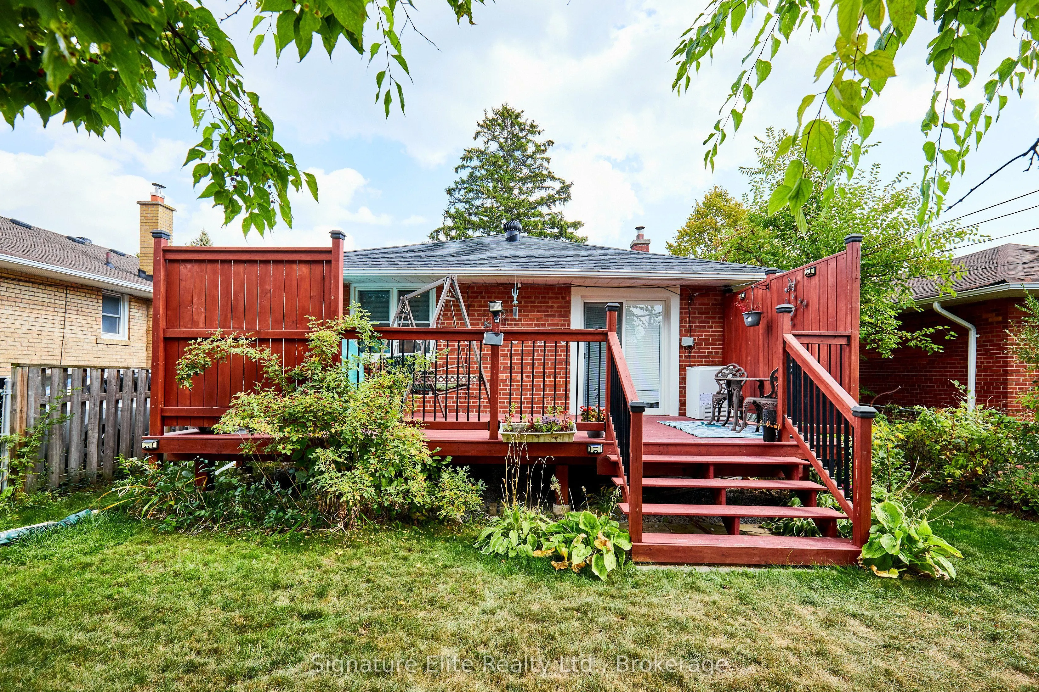58 Kootenay Crescent