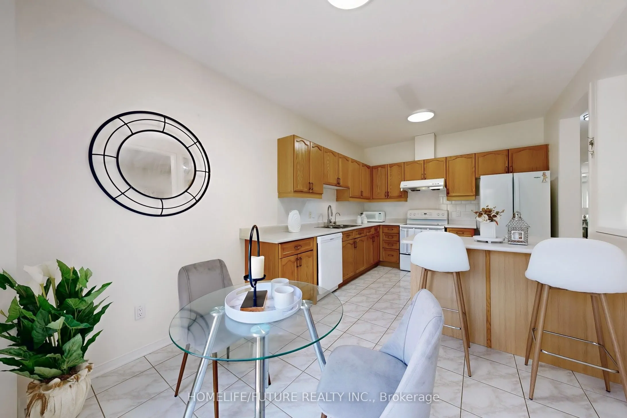 1595 Deerhurst Court
