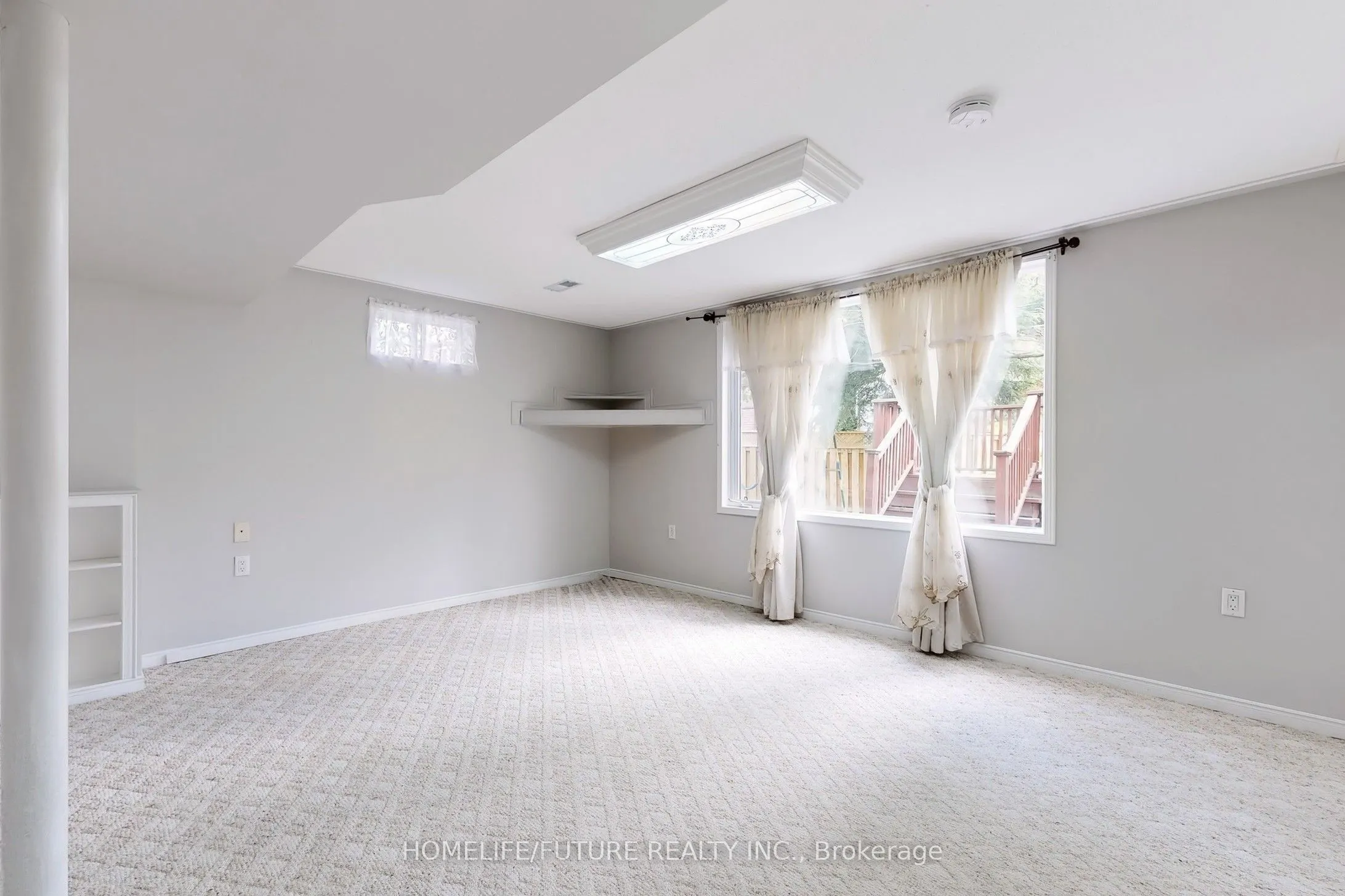 1595 Deerhurst Court