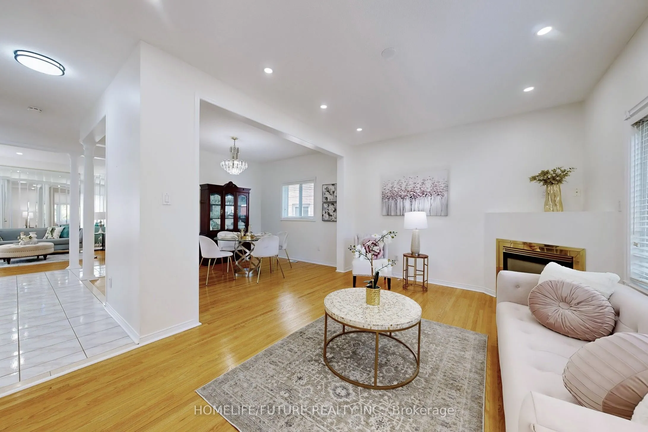 1595 Deerhurst Court