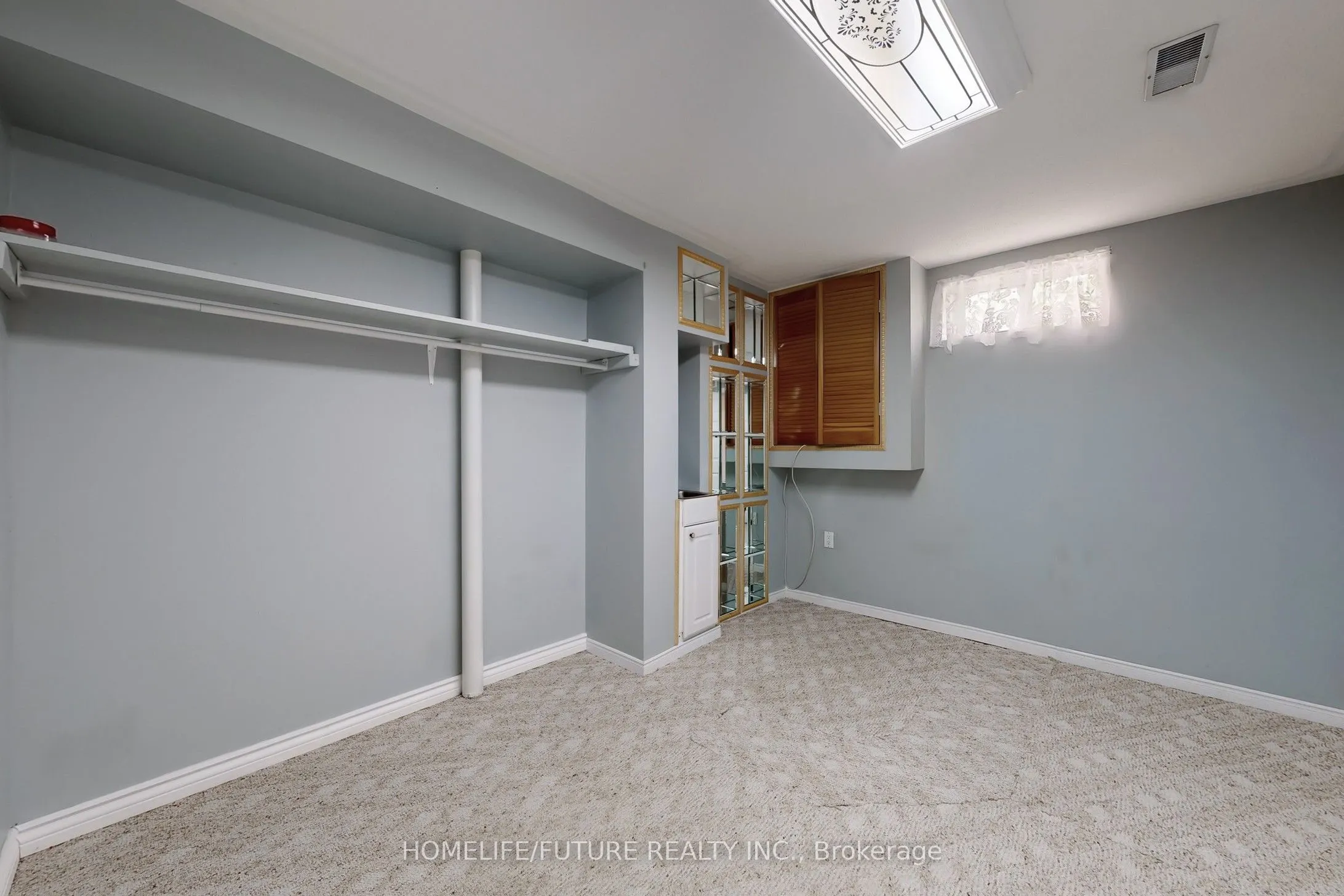 1595 Deerhurst Court