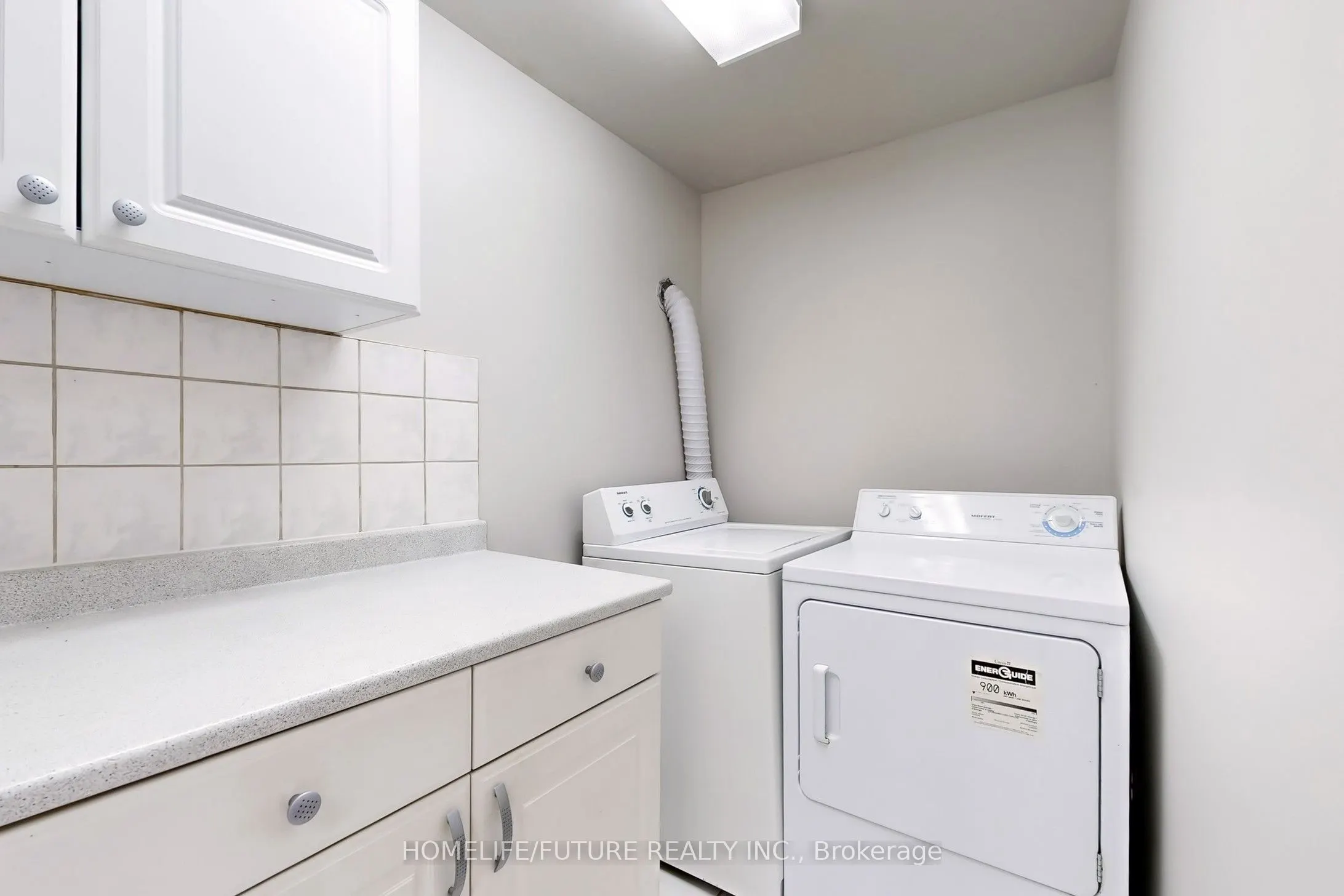 1595 Deerhurst Court