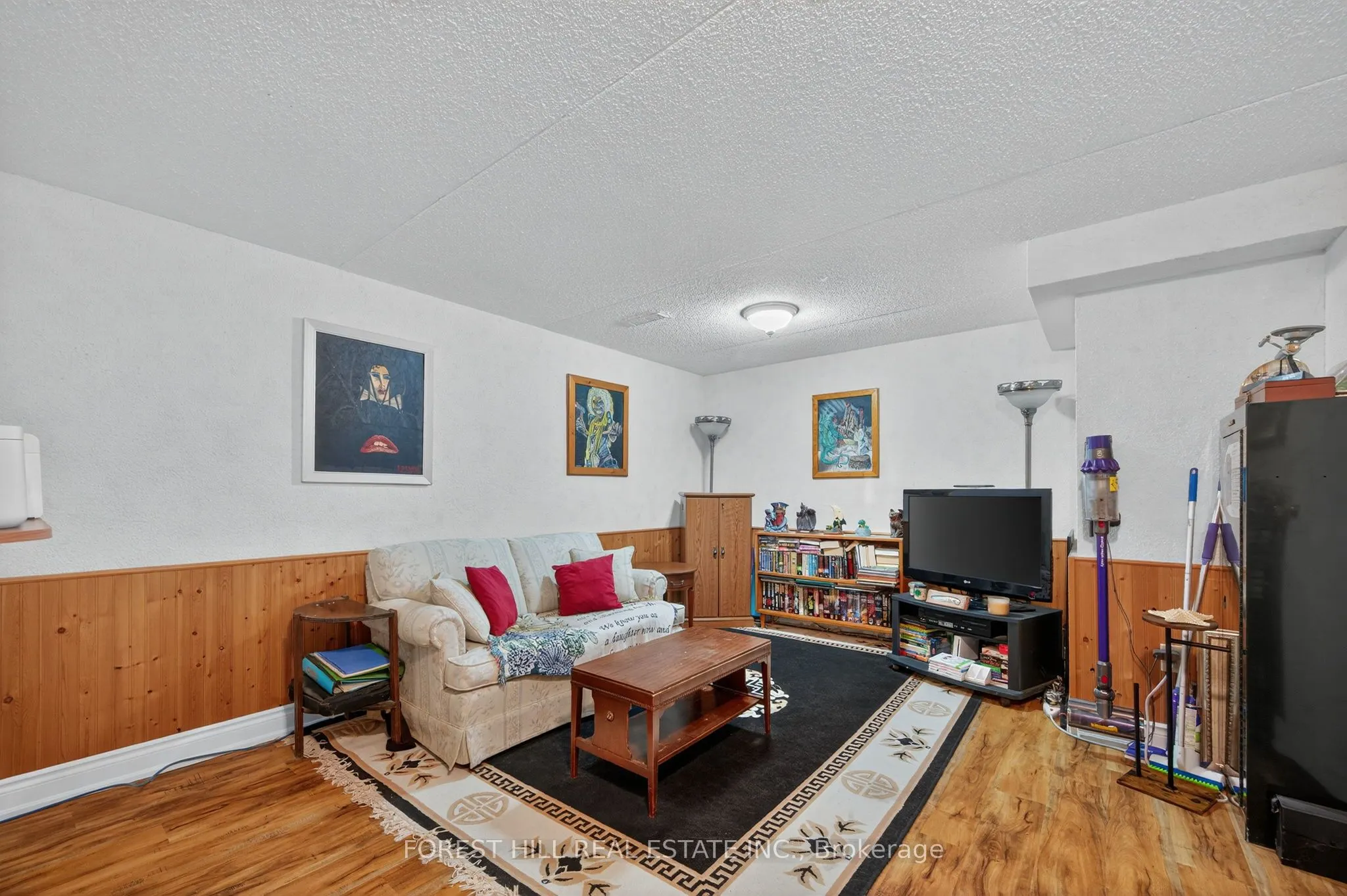 3 Bowers Court