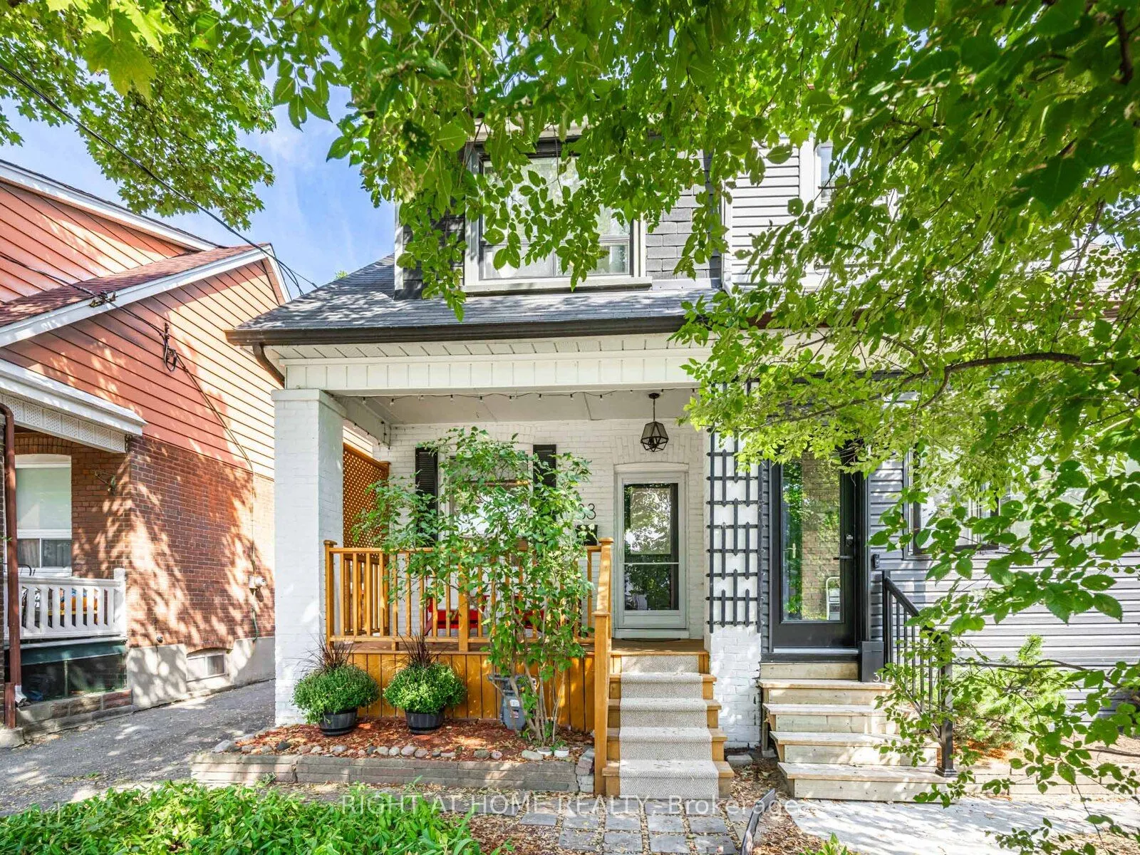 33 Wiley Avenue