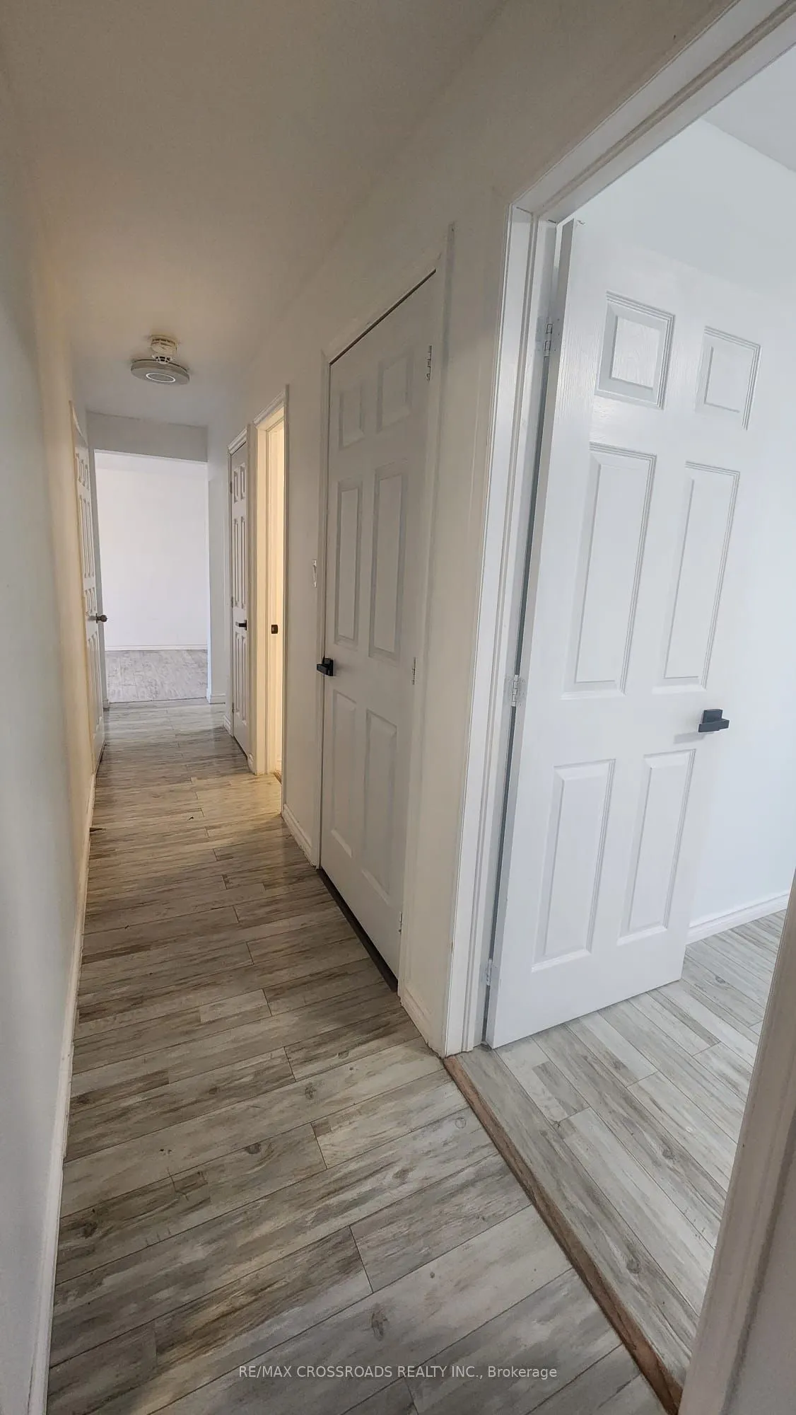295 Dwight Avenue E, #Lower