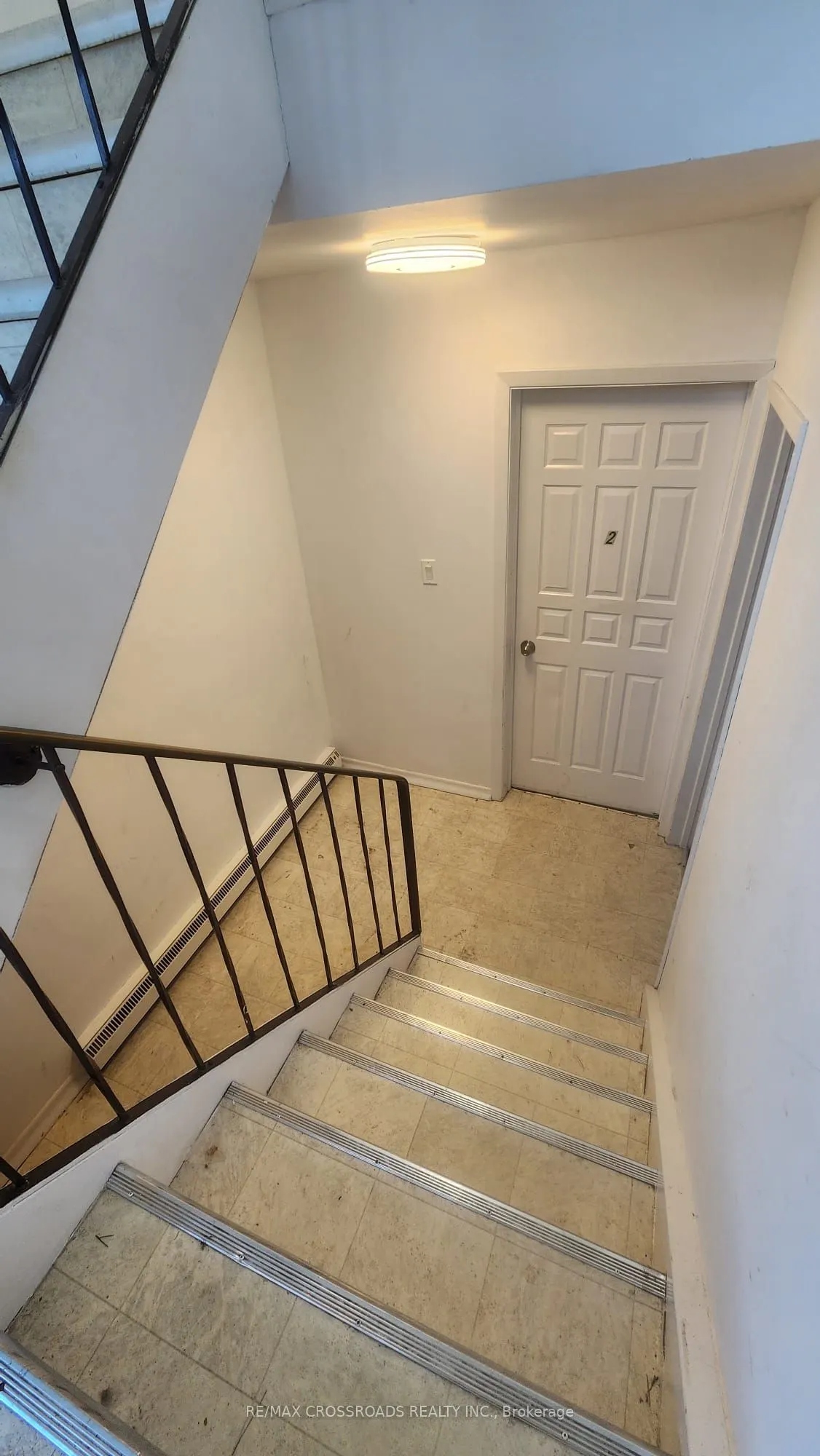 295 Dwight Avenue E, #Lower