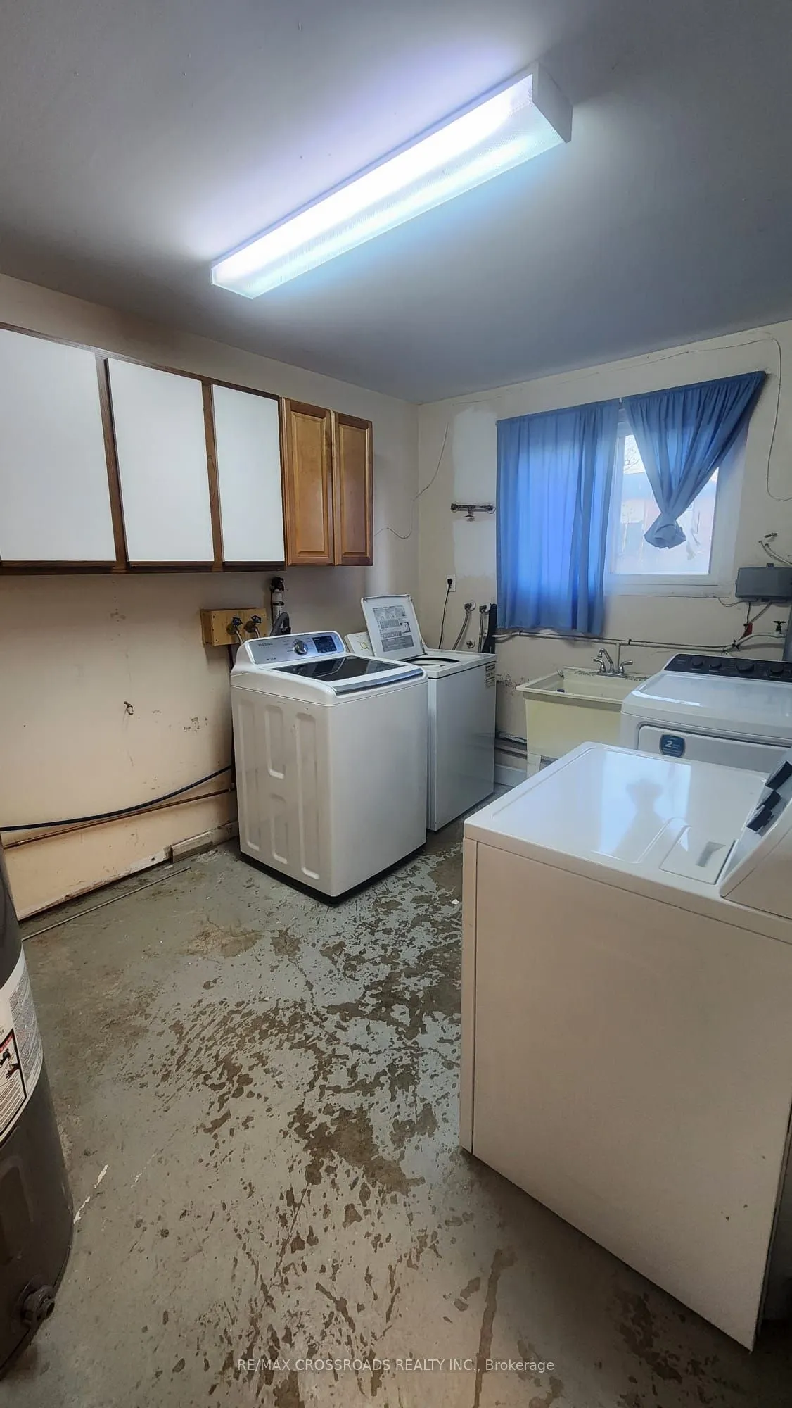 295 Dwight Avenue E, #Lower