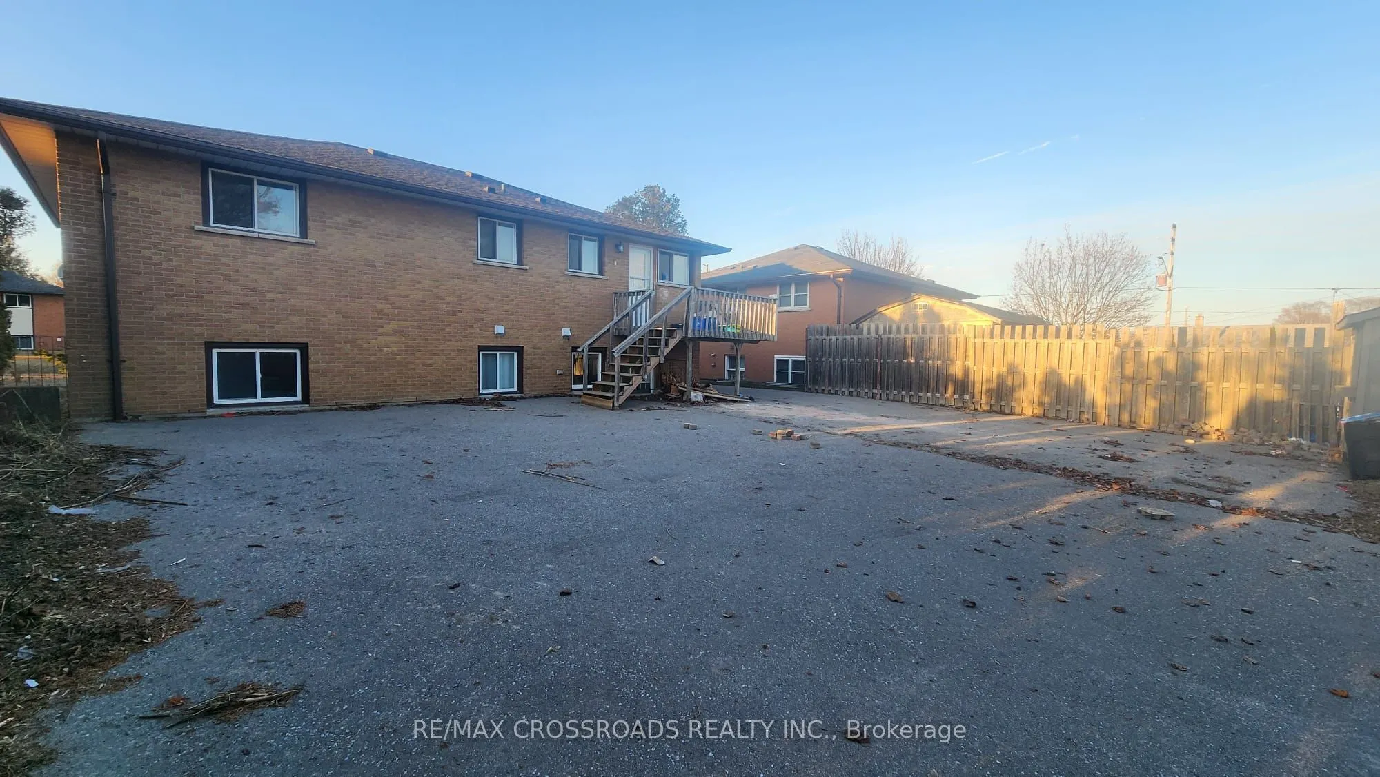 295 Dwight Avenue E, #Lower