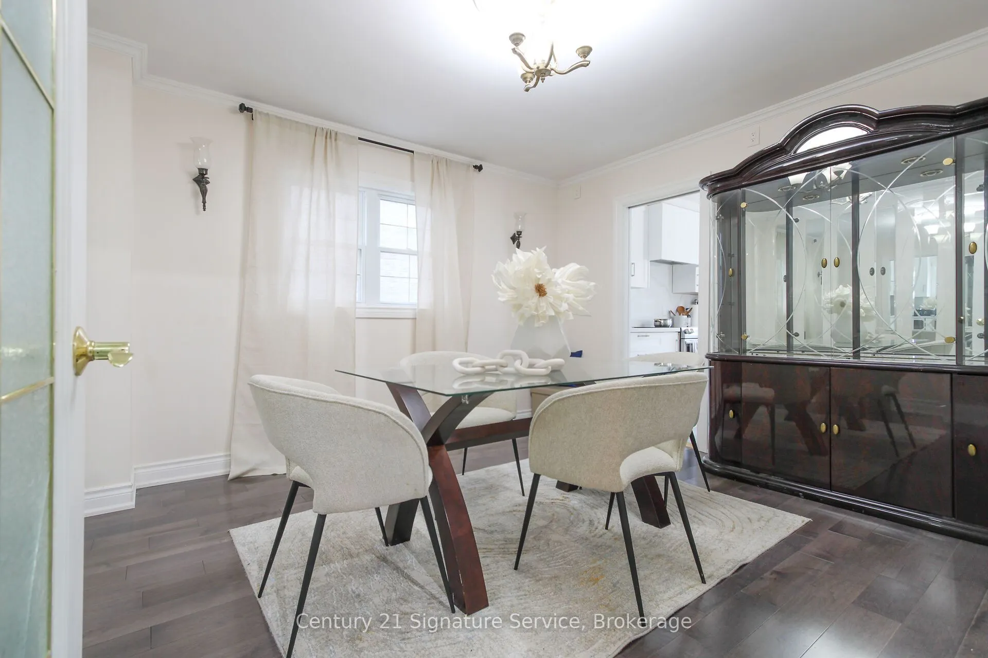 81 Linton Avenue