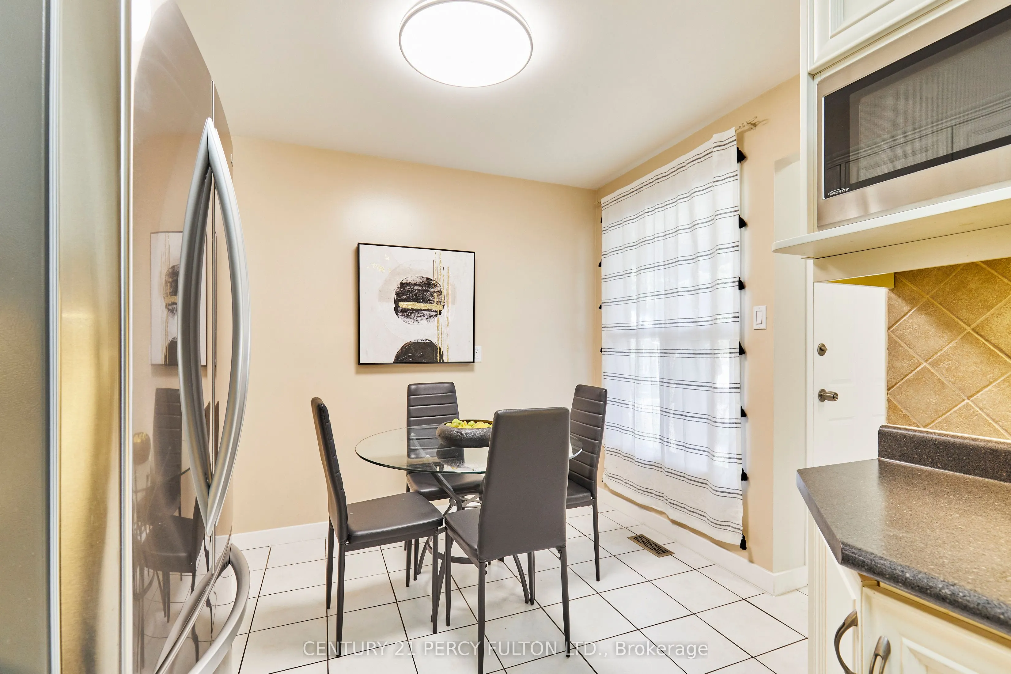 48 Nabob Crescent