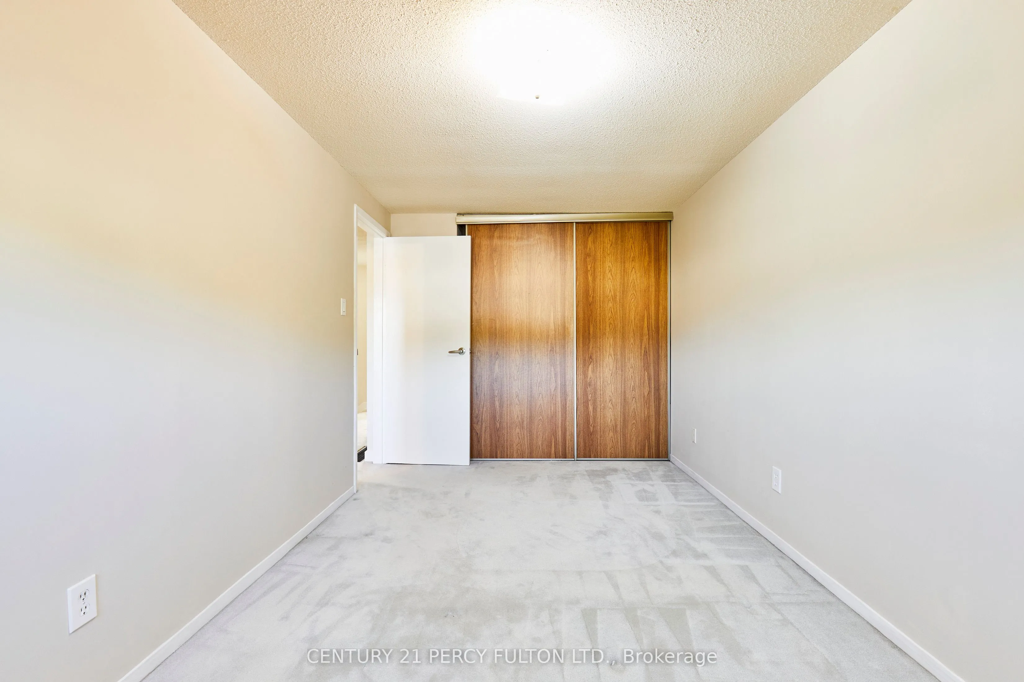 48 Nabob Crescent
