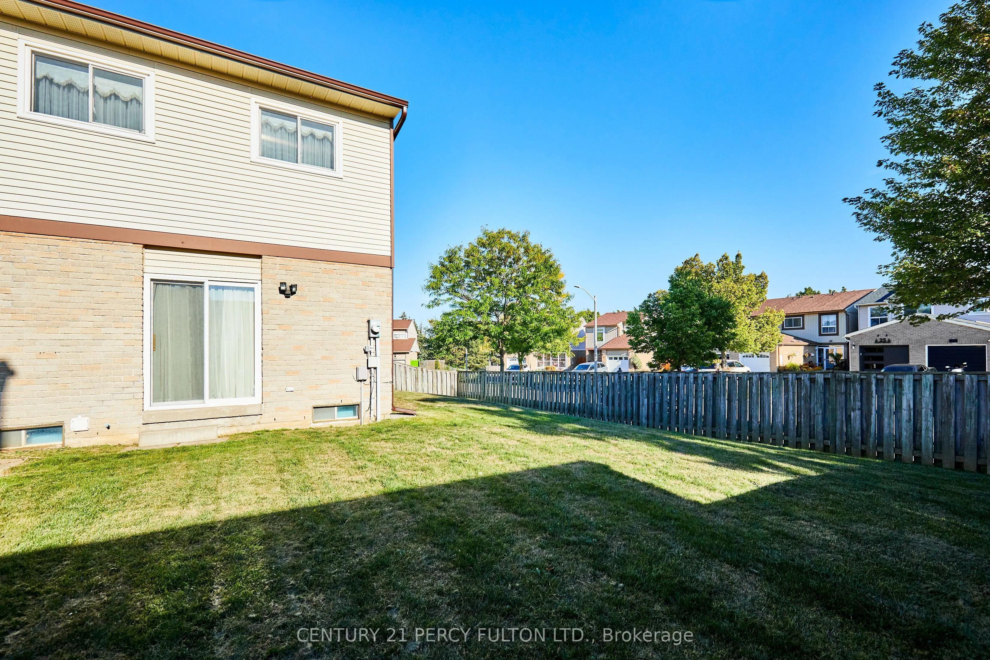 48 Nabob Crescent
