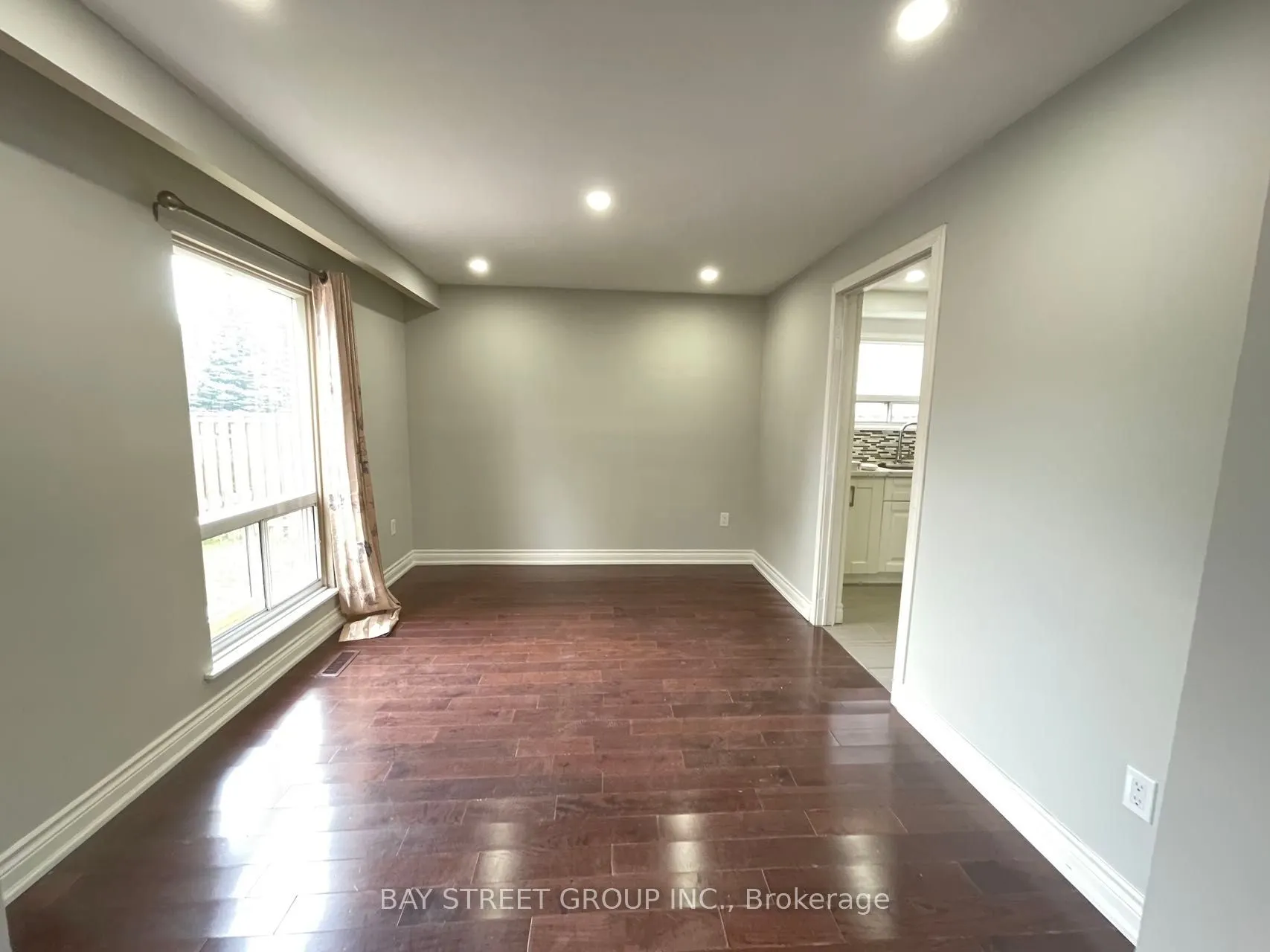 31 Wellpark Boulevard