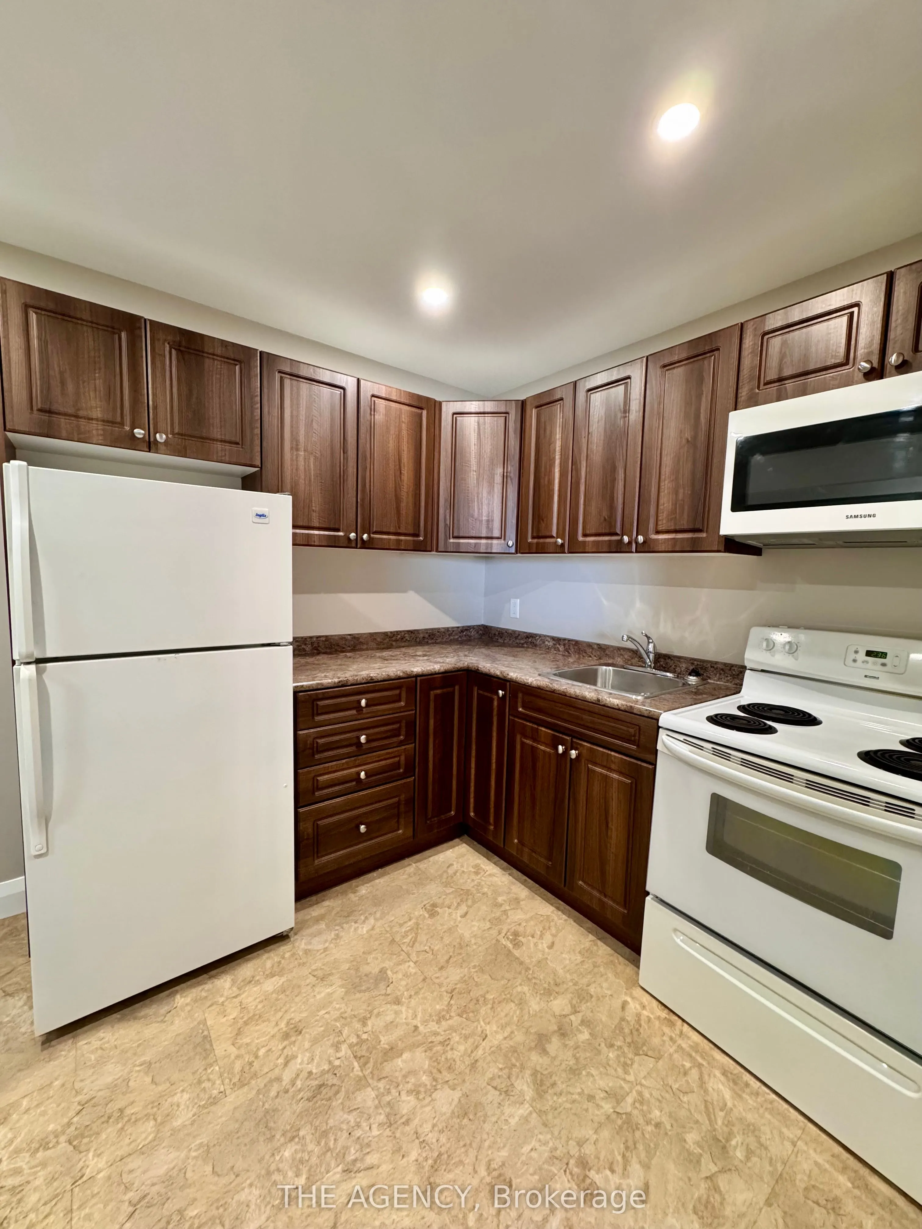 62 Bloor Street, #1