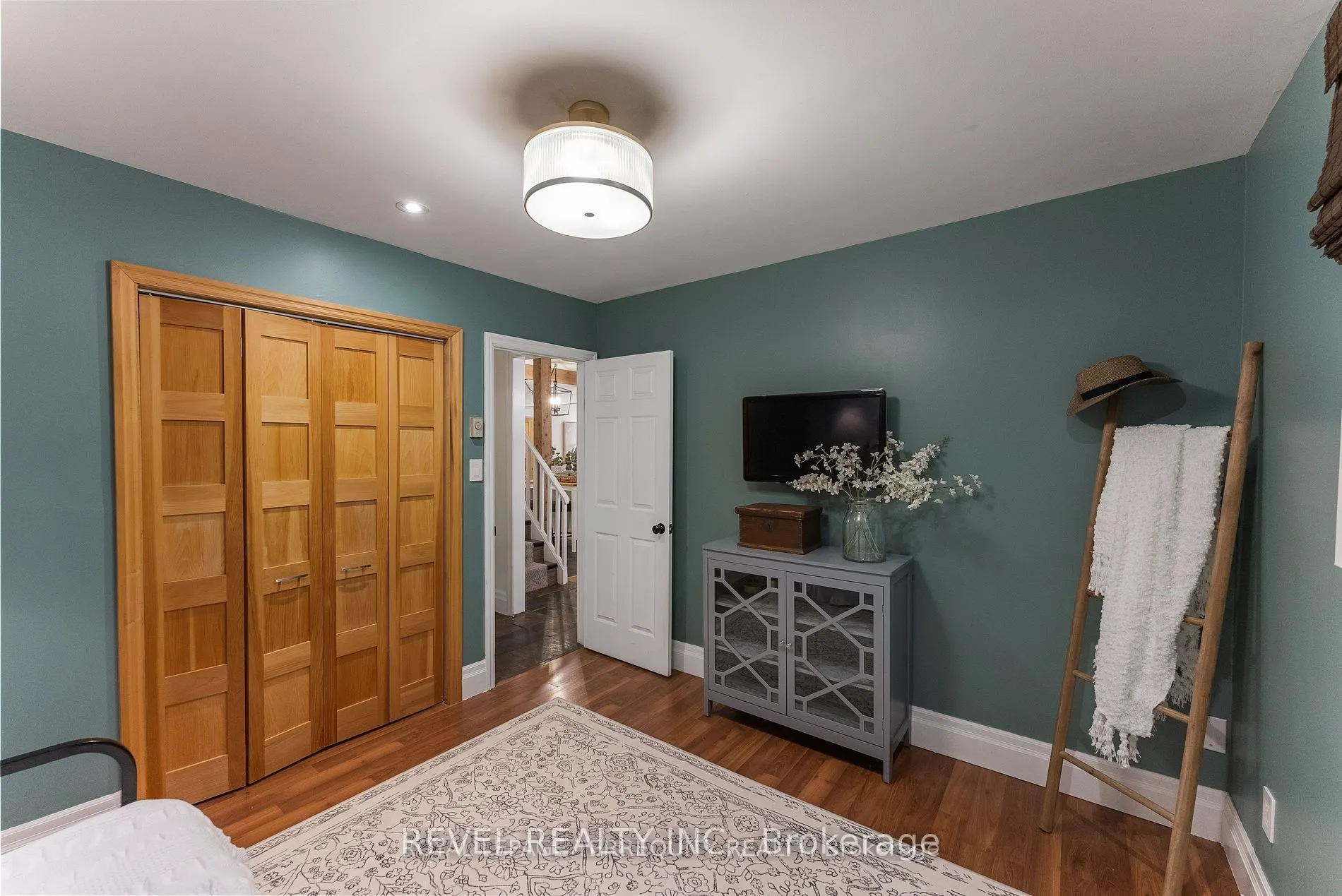 2352 Concession Rd 8