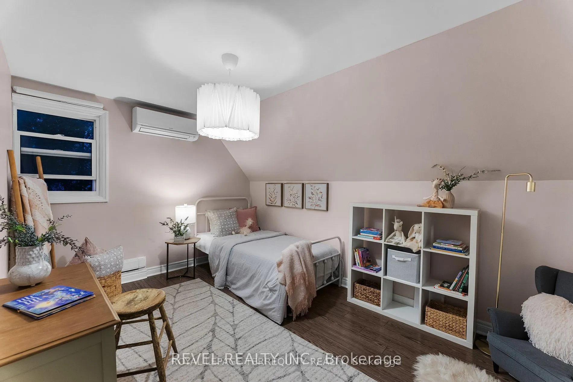 2352 Concession Rd 8