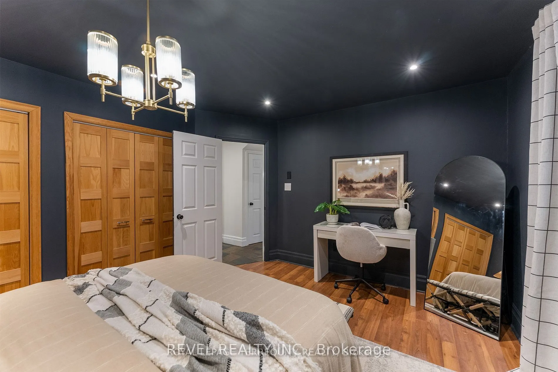 2352 Concession Rd 8
