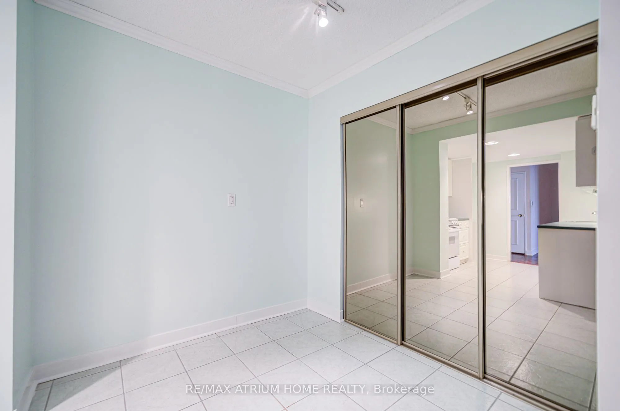 3131 Bridletowne Circle, #701