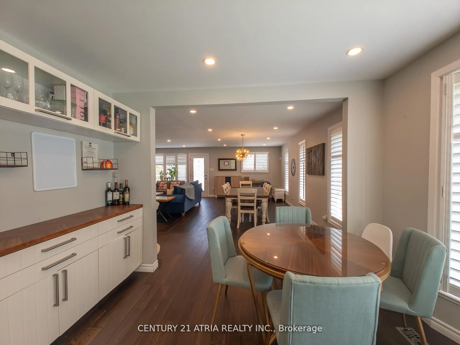 76 Livingston Road