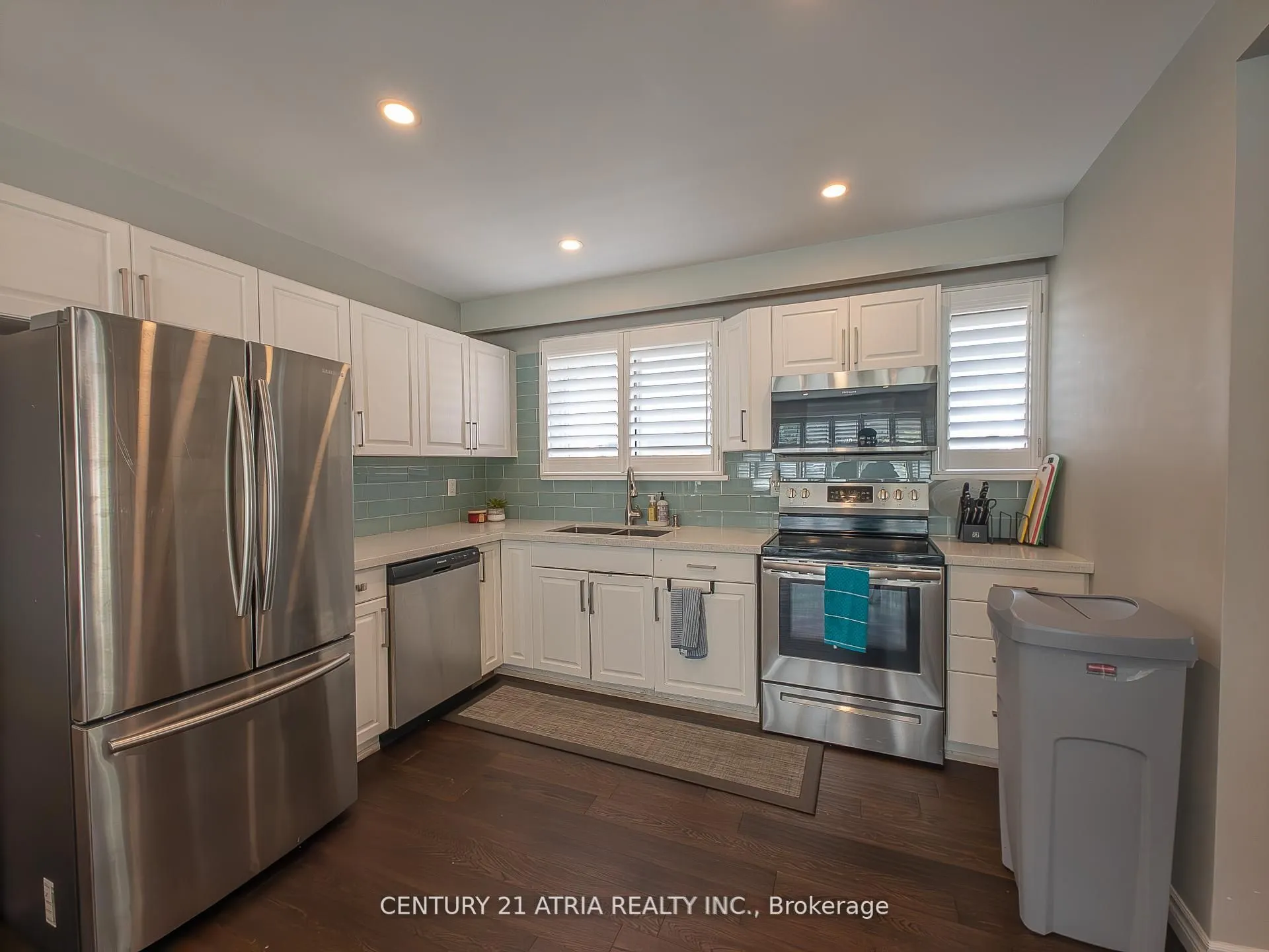 76 Livingston Road