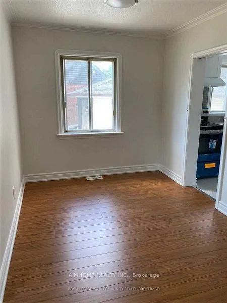 18 Ilfracombe Crescent
