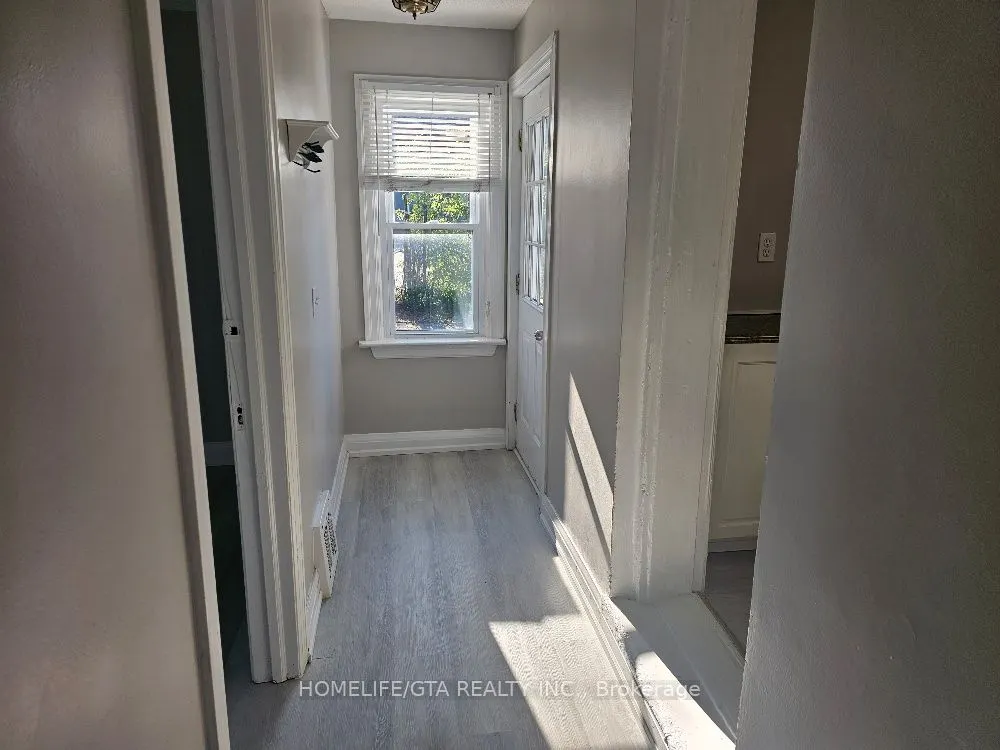 23 Albany Street, #1