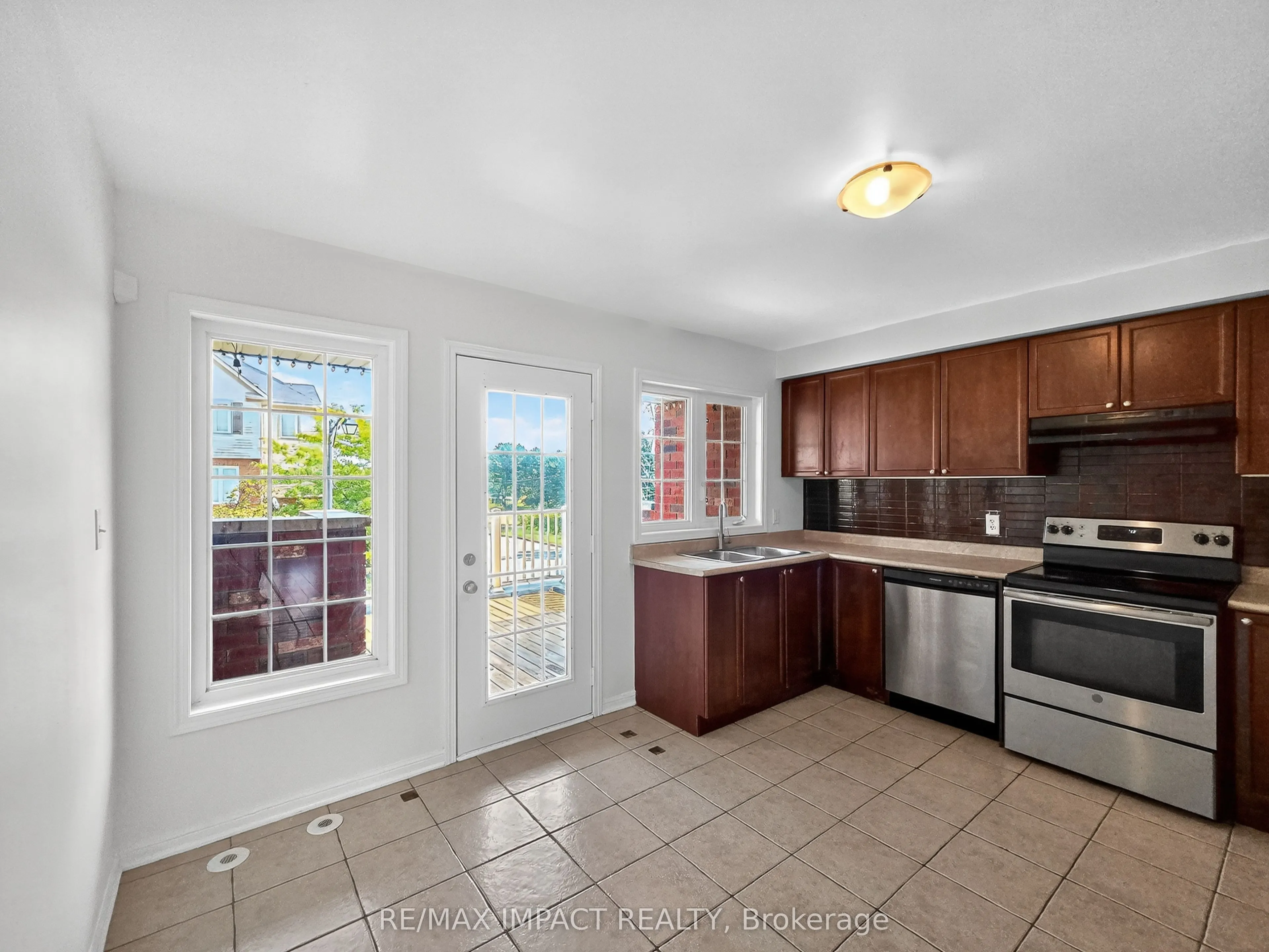 232 Rouge River Drive