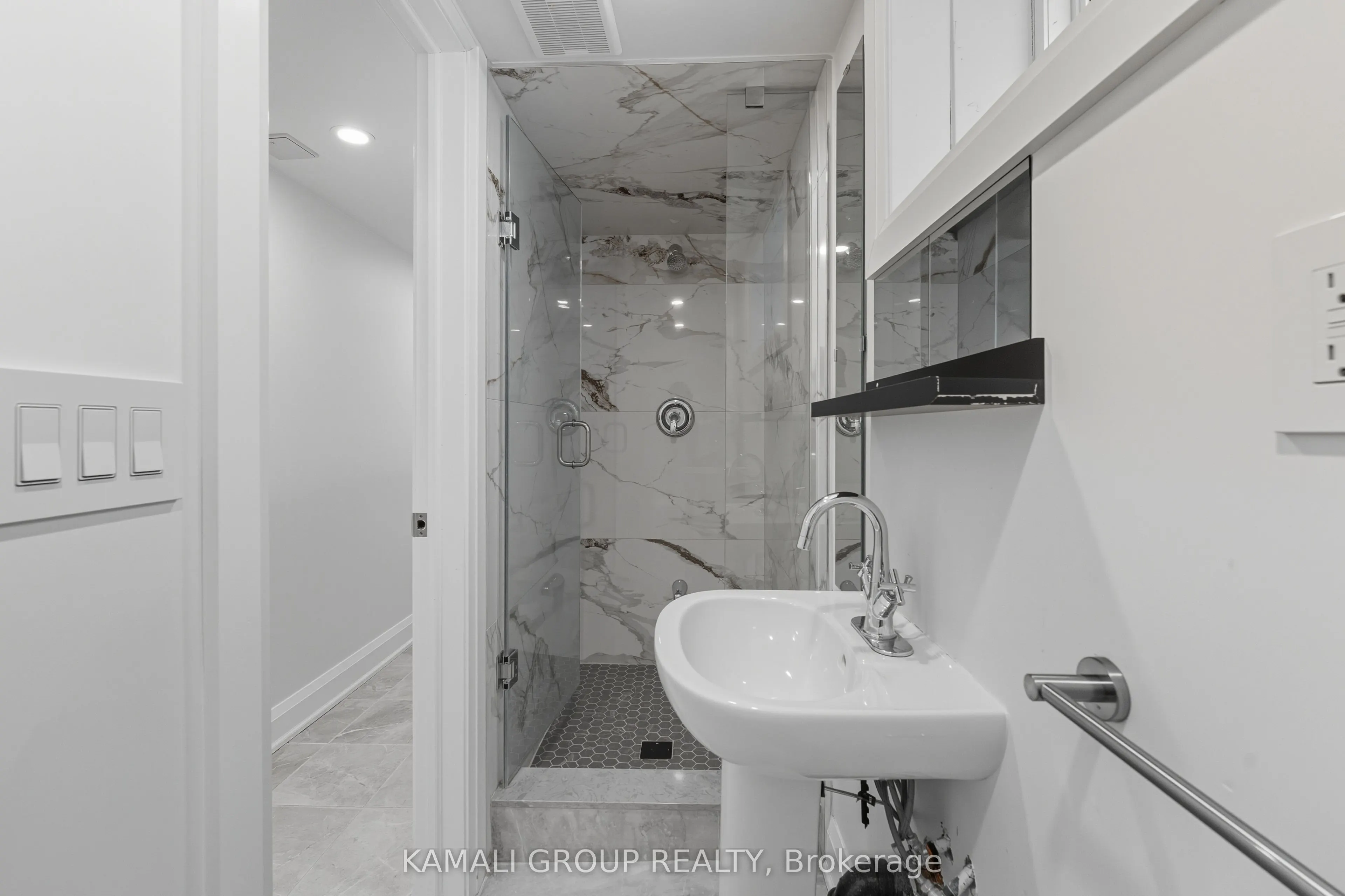 76 Admiral Road, #BSMT