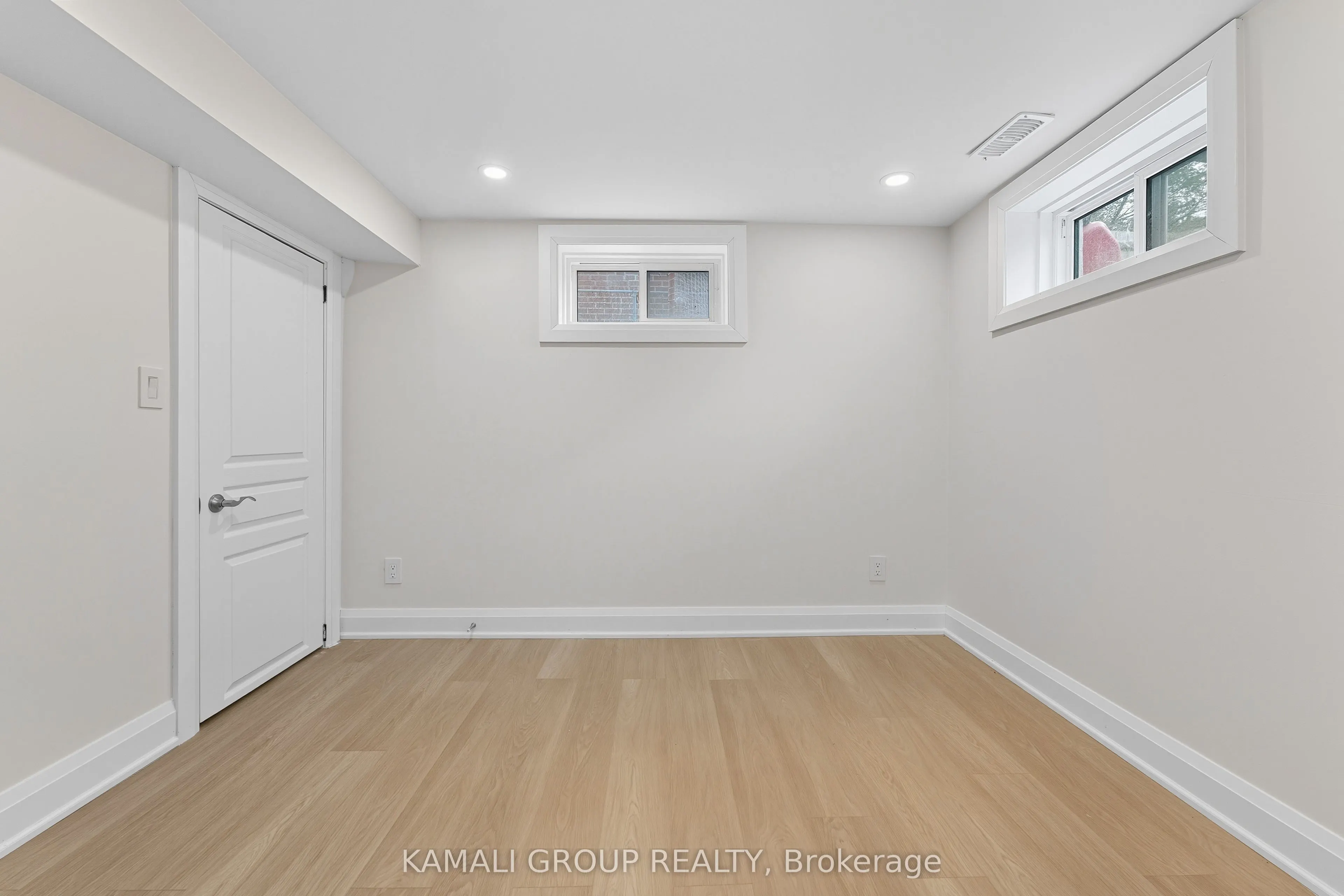 76 Admiral Road, #BSMT