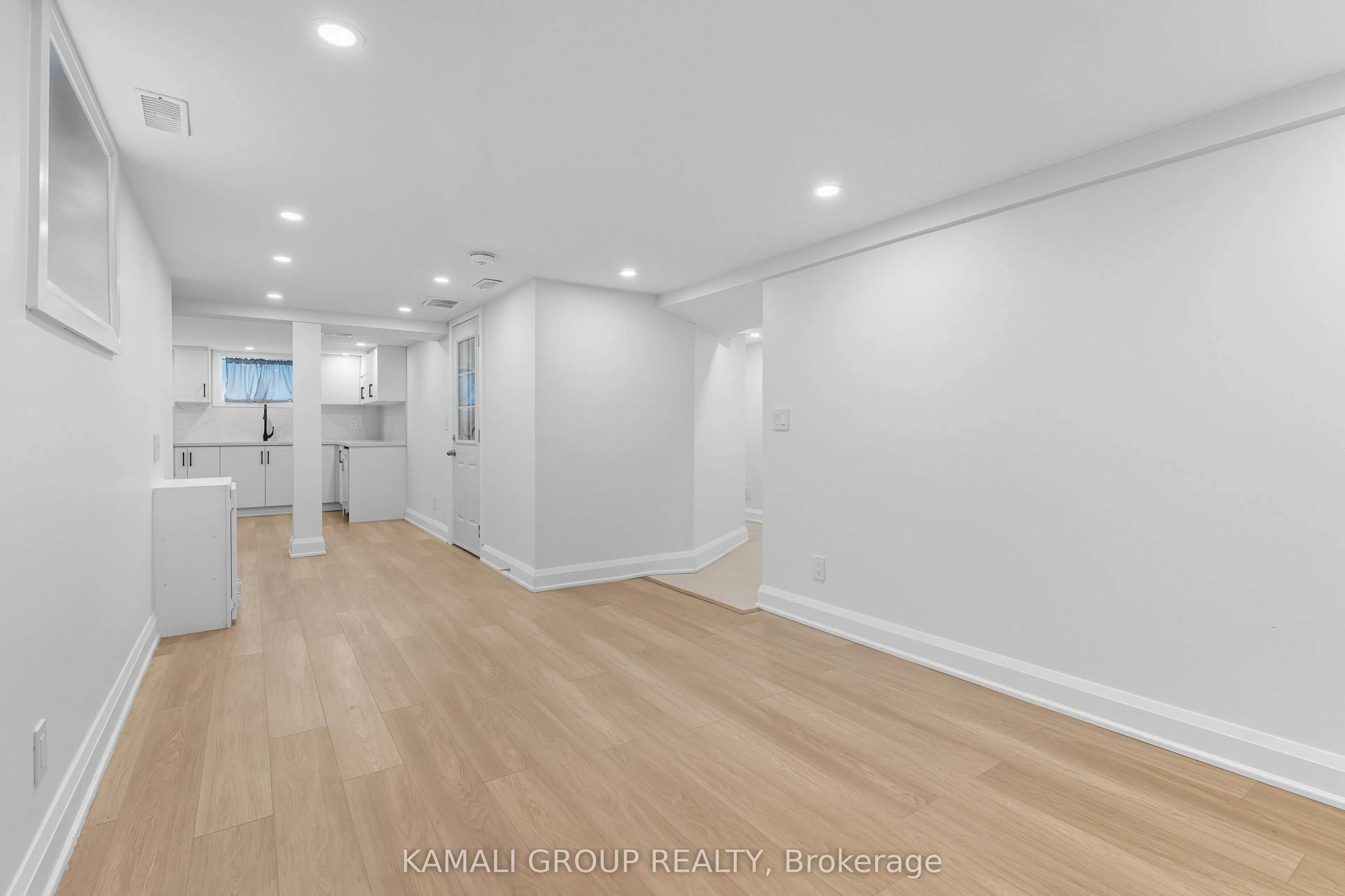 76 Admiral Road, #BSMT