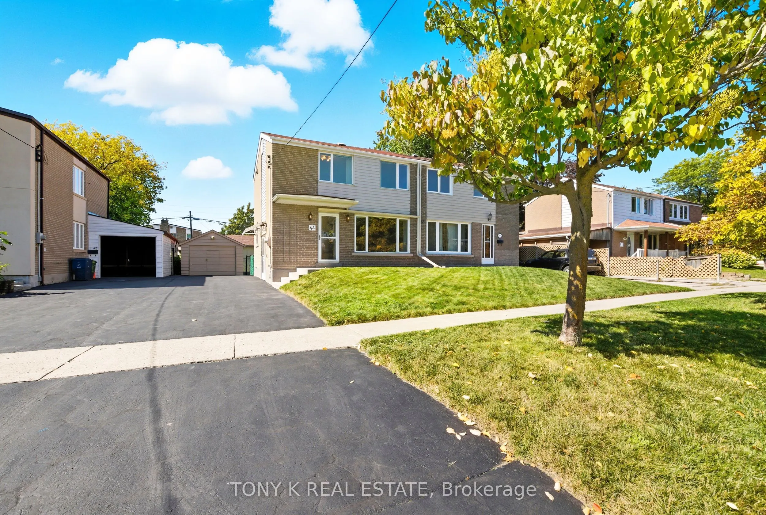 44 Woodfern Drive