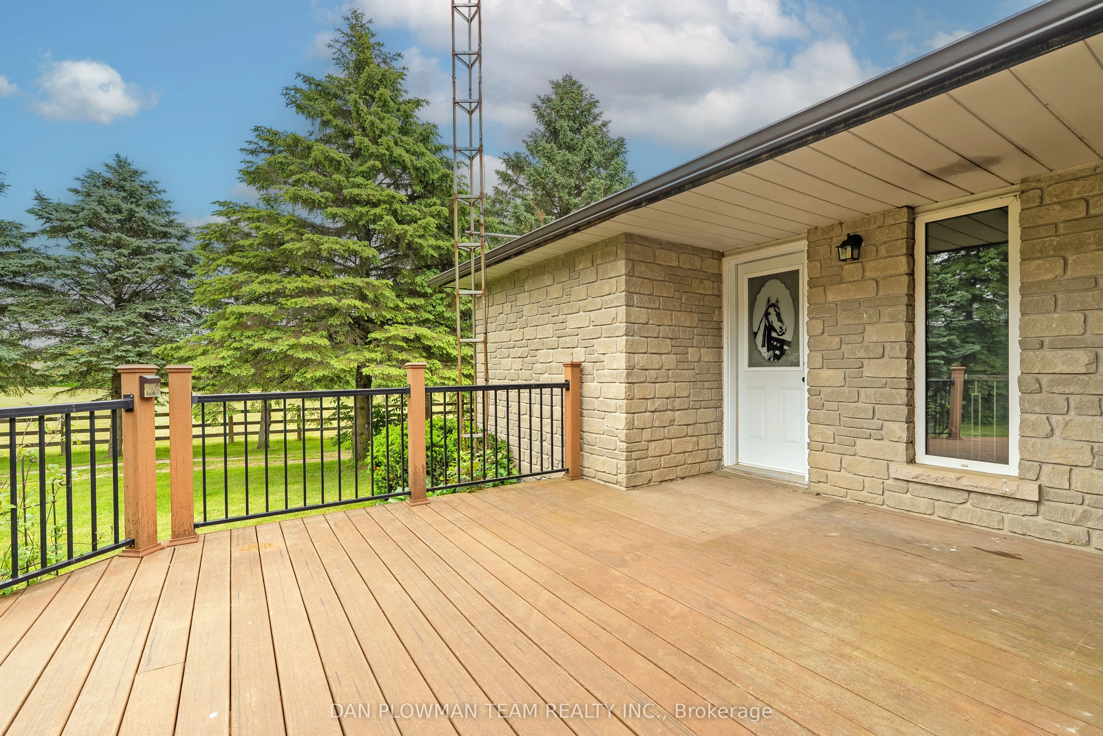 1902 Concession 9 Road